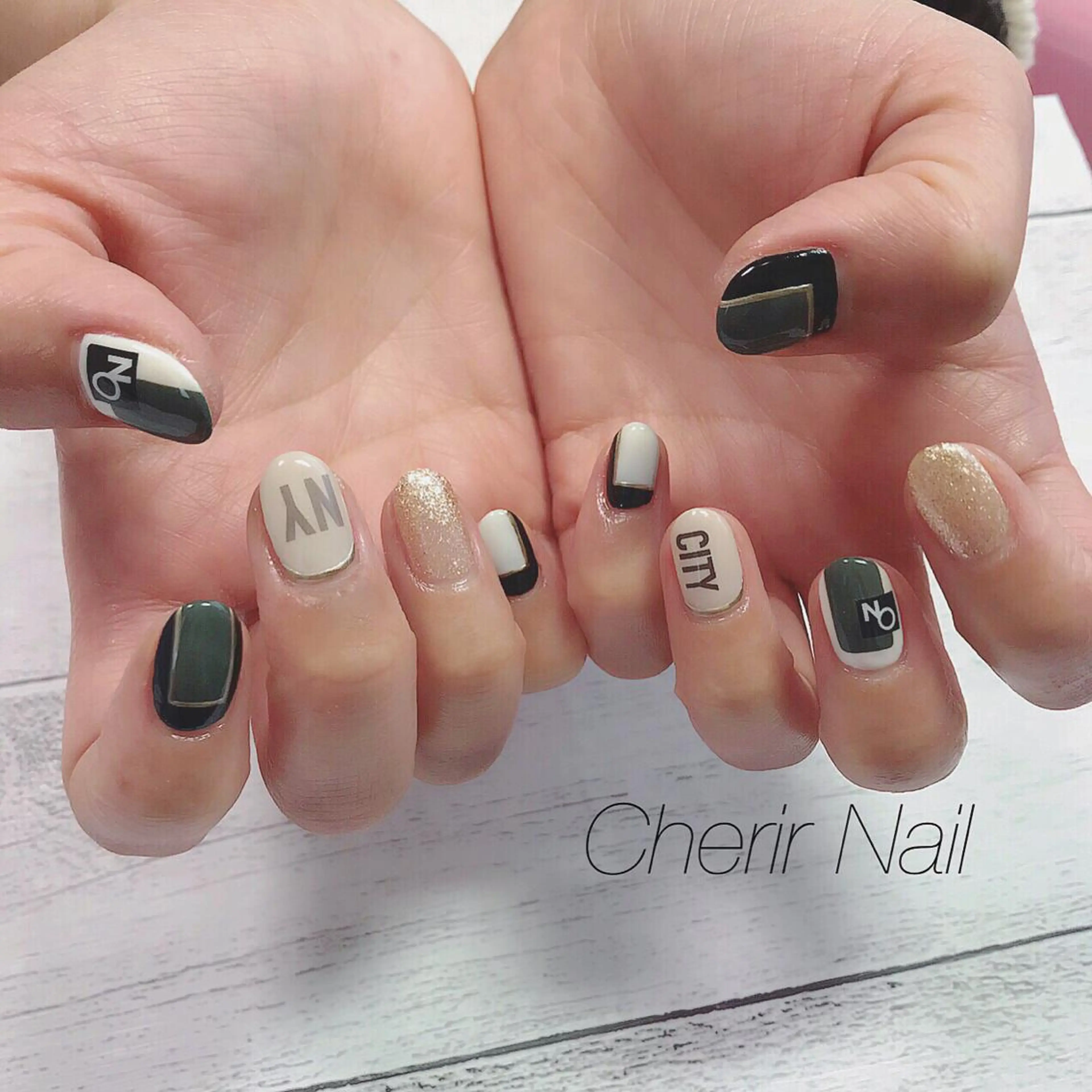 ネイル アートネイル カジュアル ショートネイル ハンドネイル Cherirnail kaoriのネイルデザイン