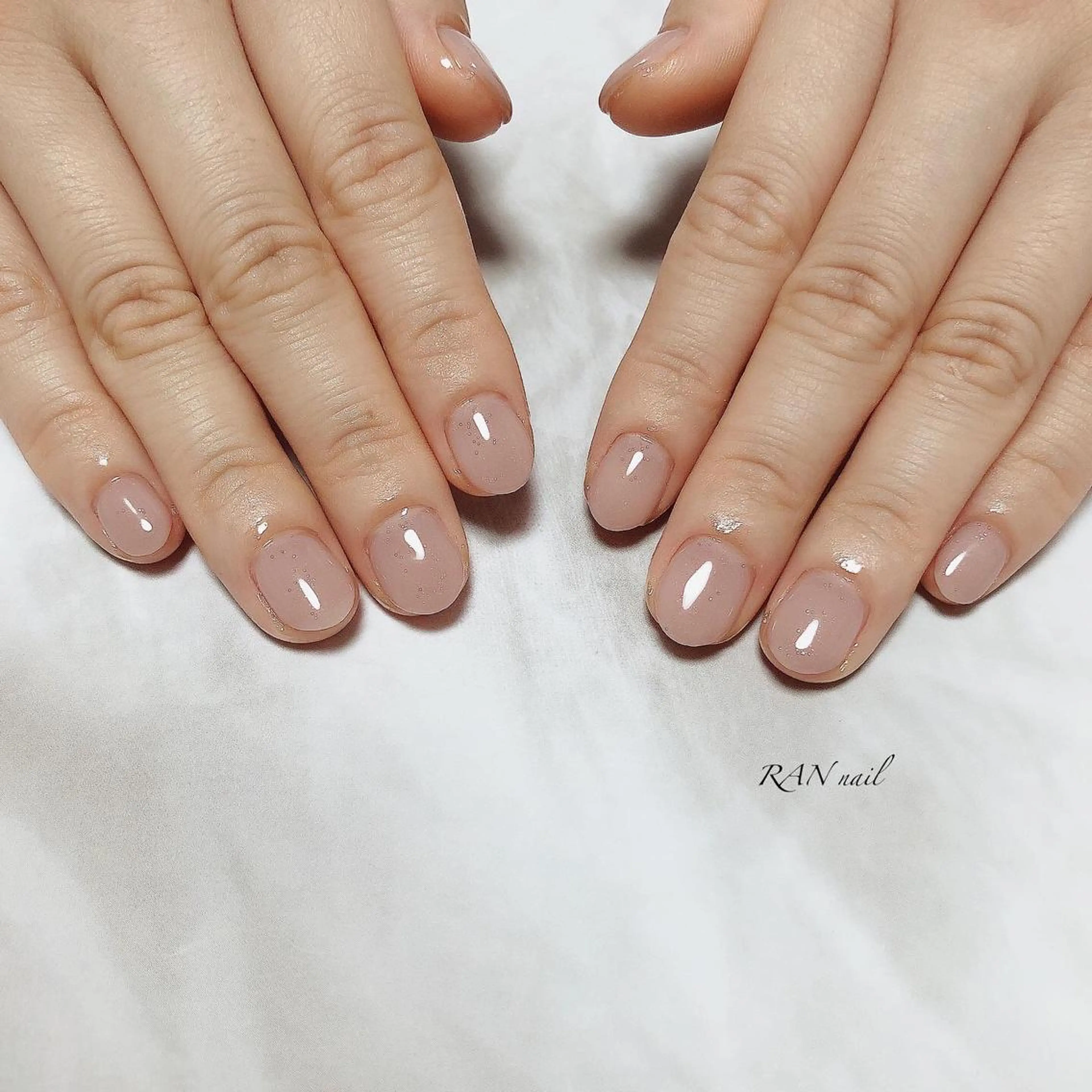 ネイル ブラウン ジェルネイル オフィスネイル ワンカラーネイル シンプルネイル RAN nailのネイルデザイン