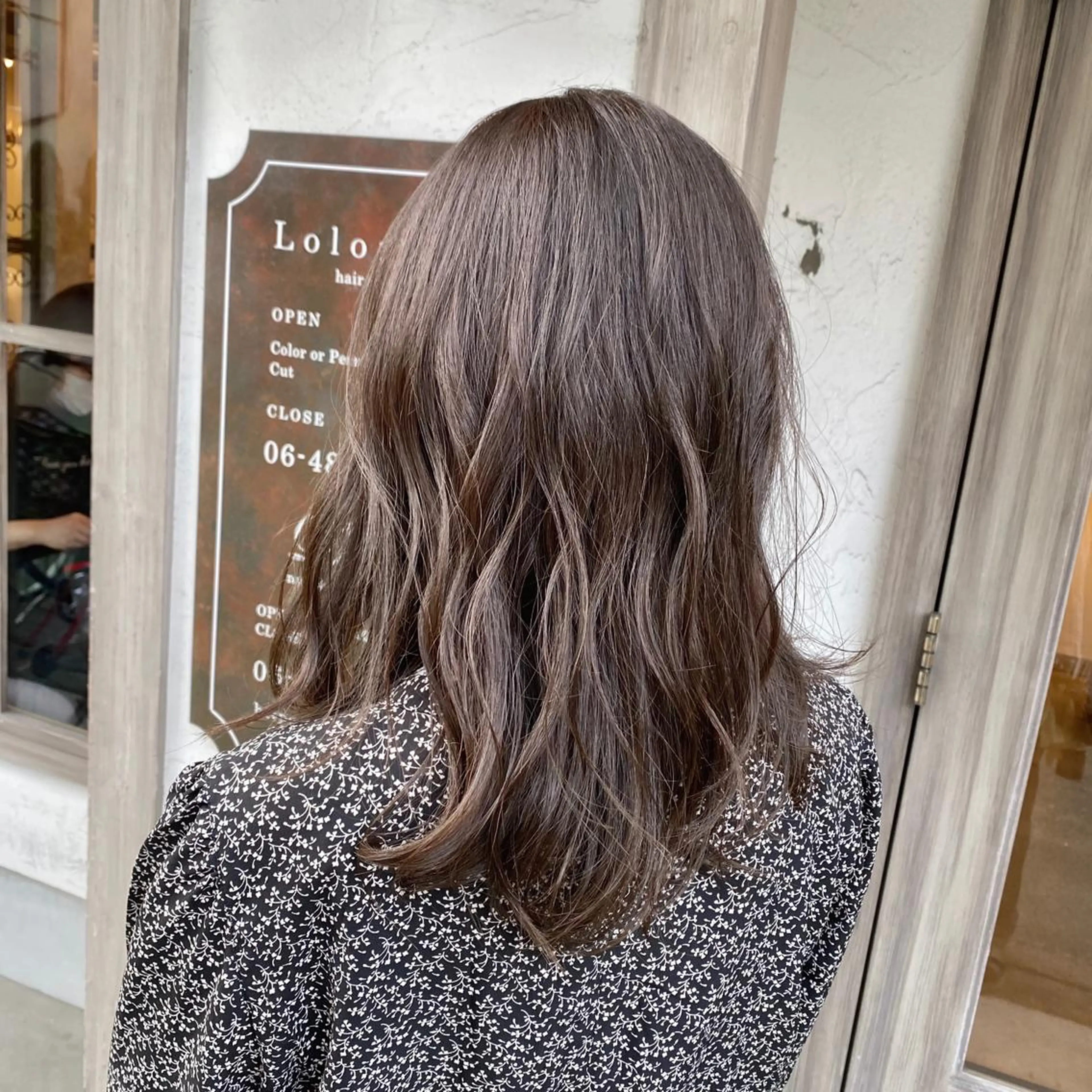 小顔カット・エドルカラー・保湿トリートメントの写真