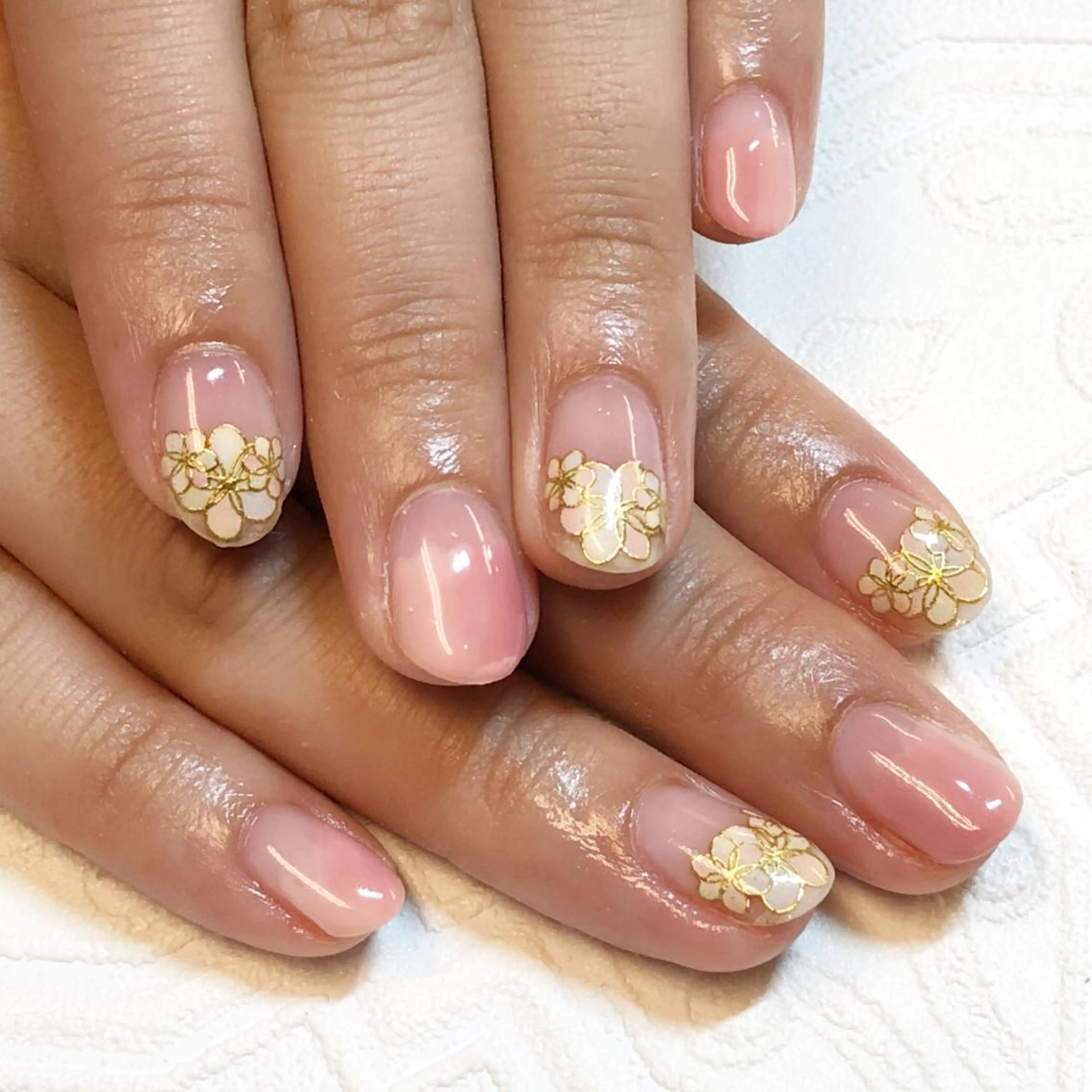 ネイル オフィスネイル KIREIE NAILSのネイルデザイン