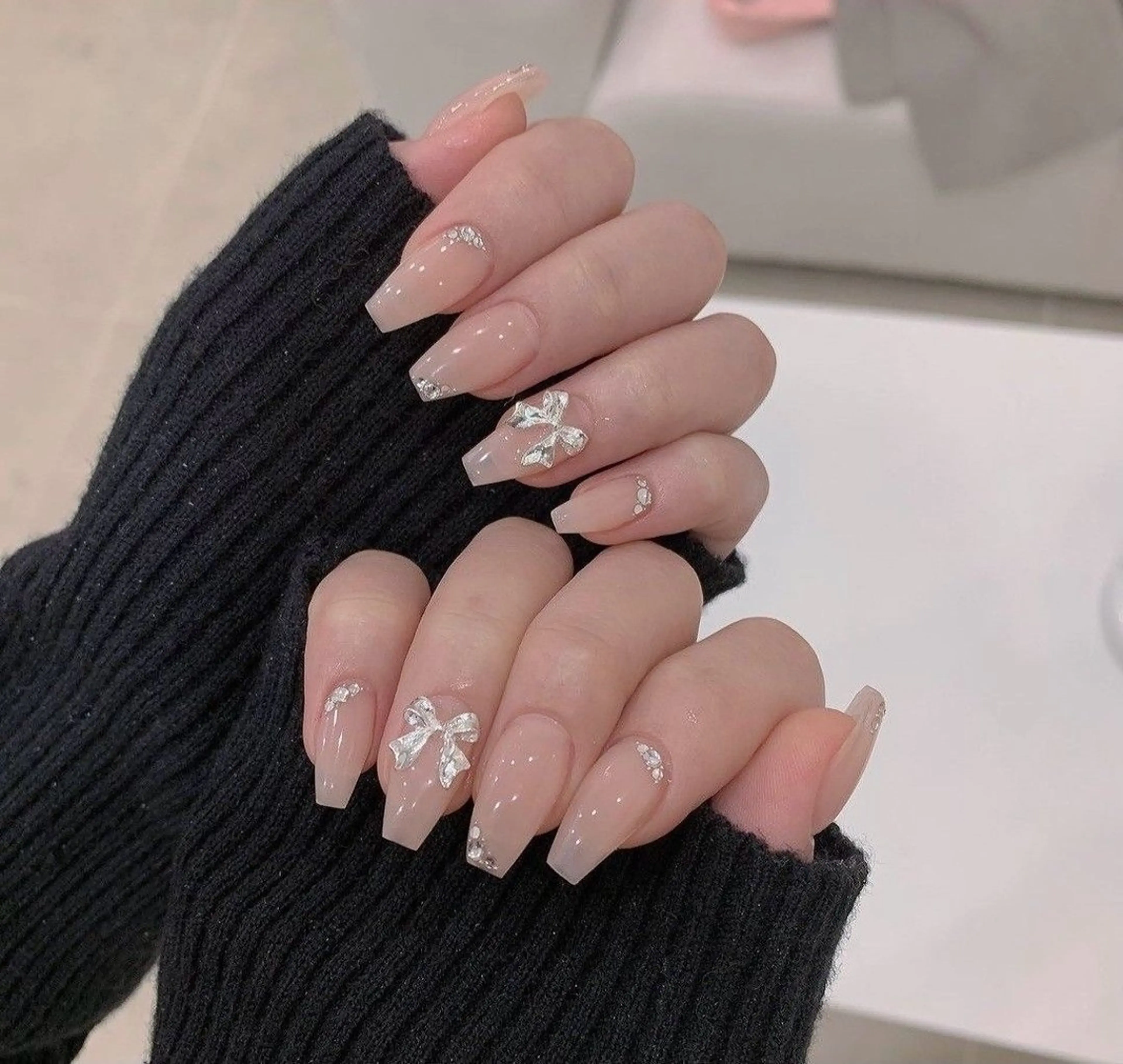 カラー グラデーションカラー ピンクカラー ハンドネイル AIN Nailのネイルデザイン