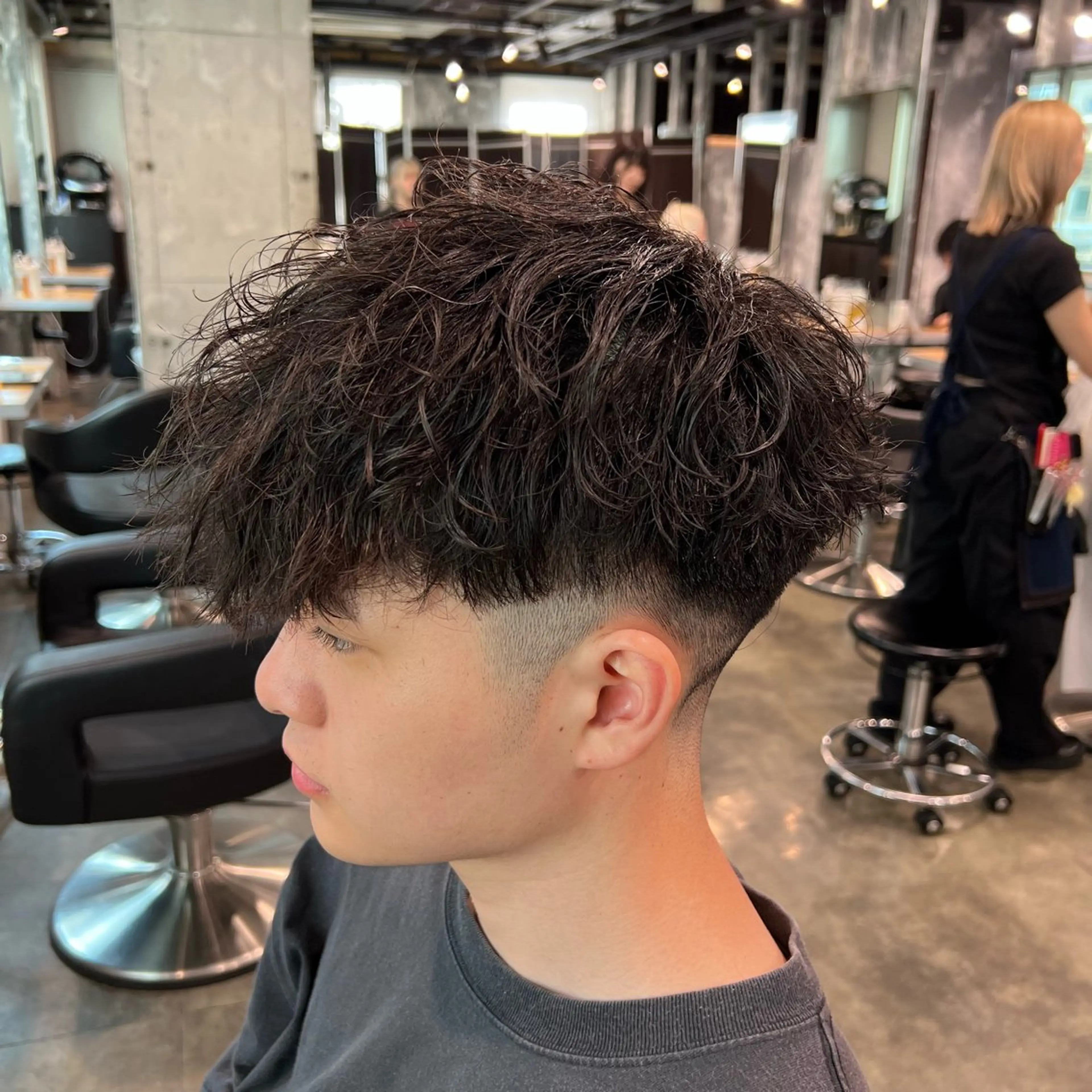 ショート カラー パーマ ヘアアレンジ メンズ キッズ アップバング センターパート メンズハイライト マッシュ メンズパーマ 🔷横浜1のパーマ 職人🔷将太郎のヘアスタイル