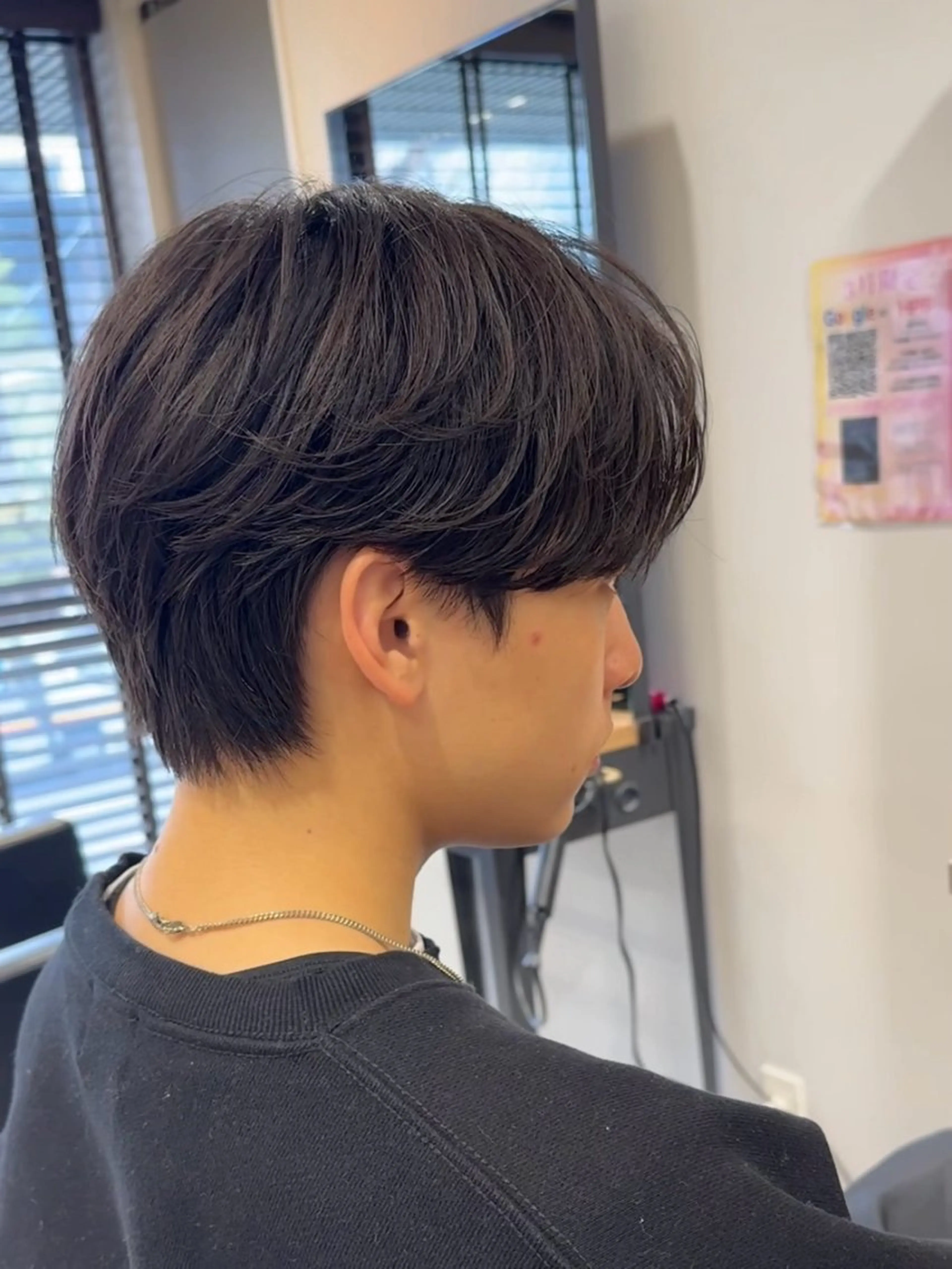 ショート パーマ メンズ メンズパーマ 刈り上げ ニュアンスパーマ カット パーマ トリートメント ヘアセット 新宿メンズ専門 メンズパーマ特化のヘアスタイル