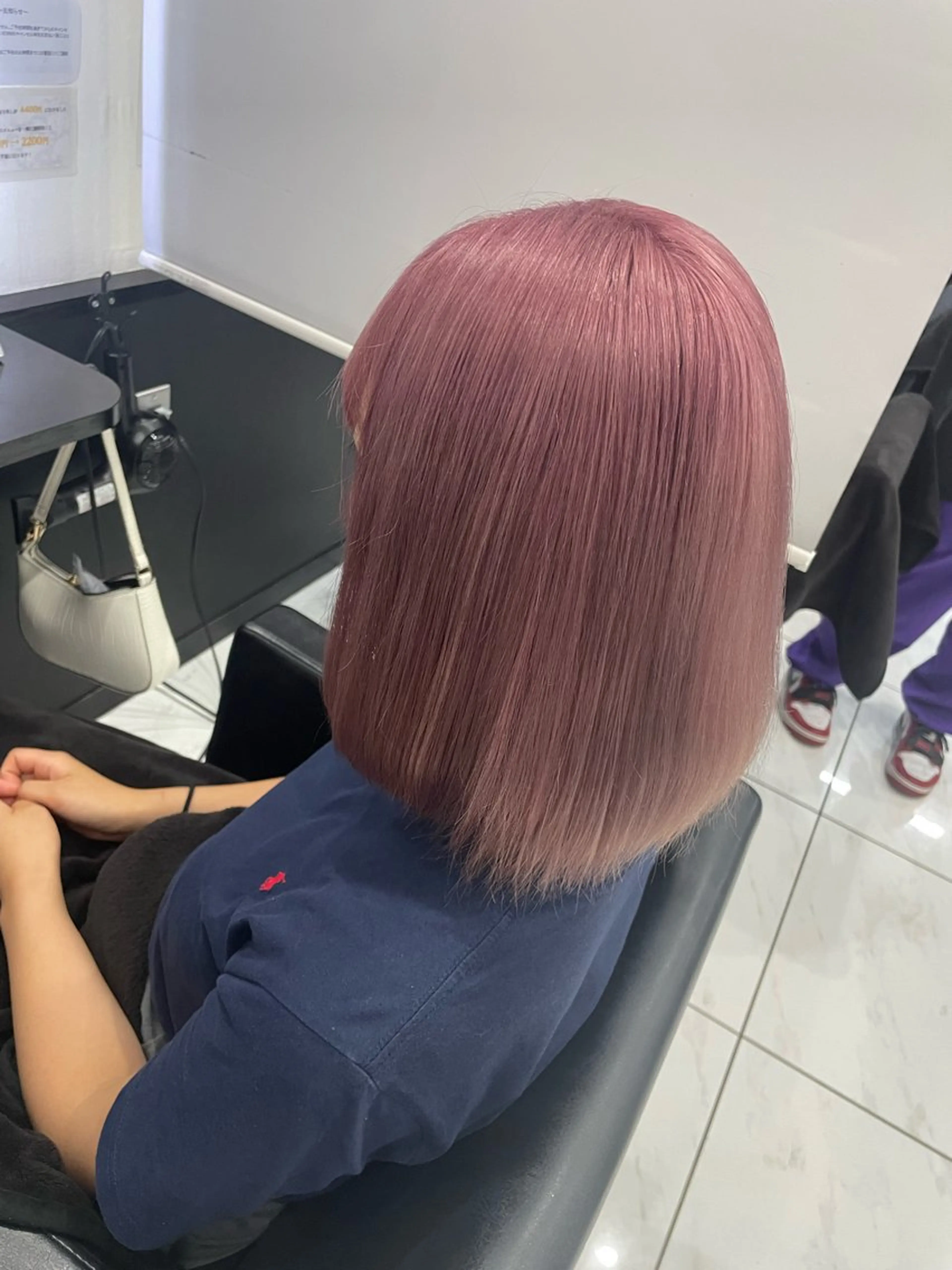 カラー ハイトーンカラー ピンクカラー 長田 麻友子のヘアスタイル