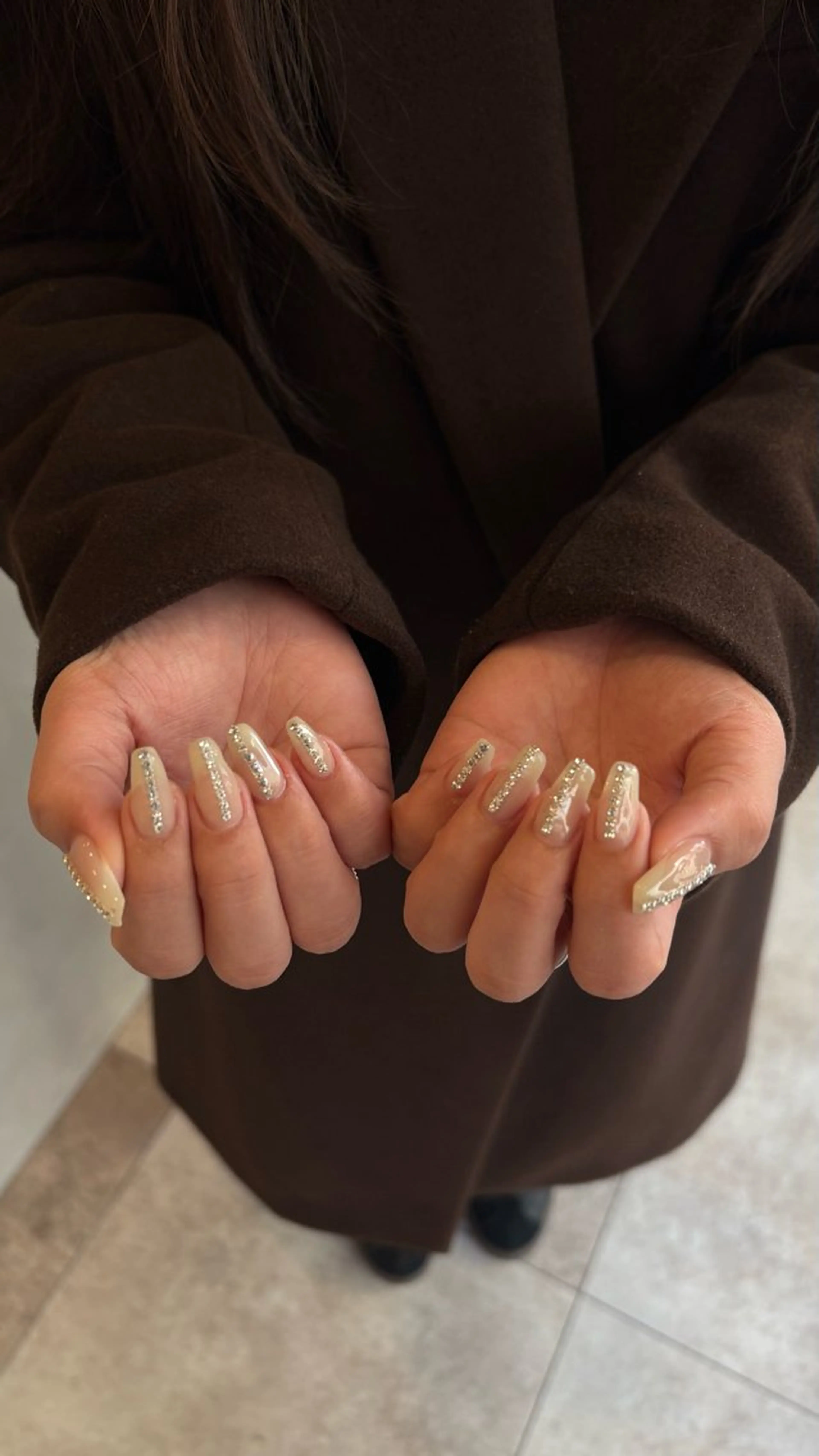 ネイル しおん🎶｜ひと 癖ニュアンス｜個性派のネイルデザイン