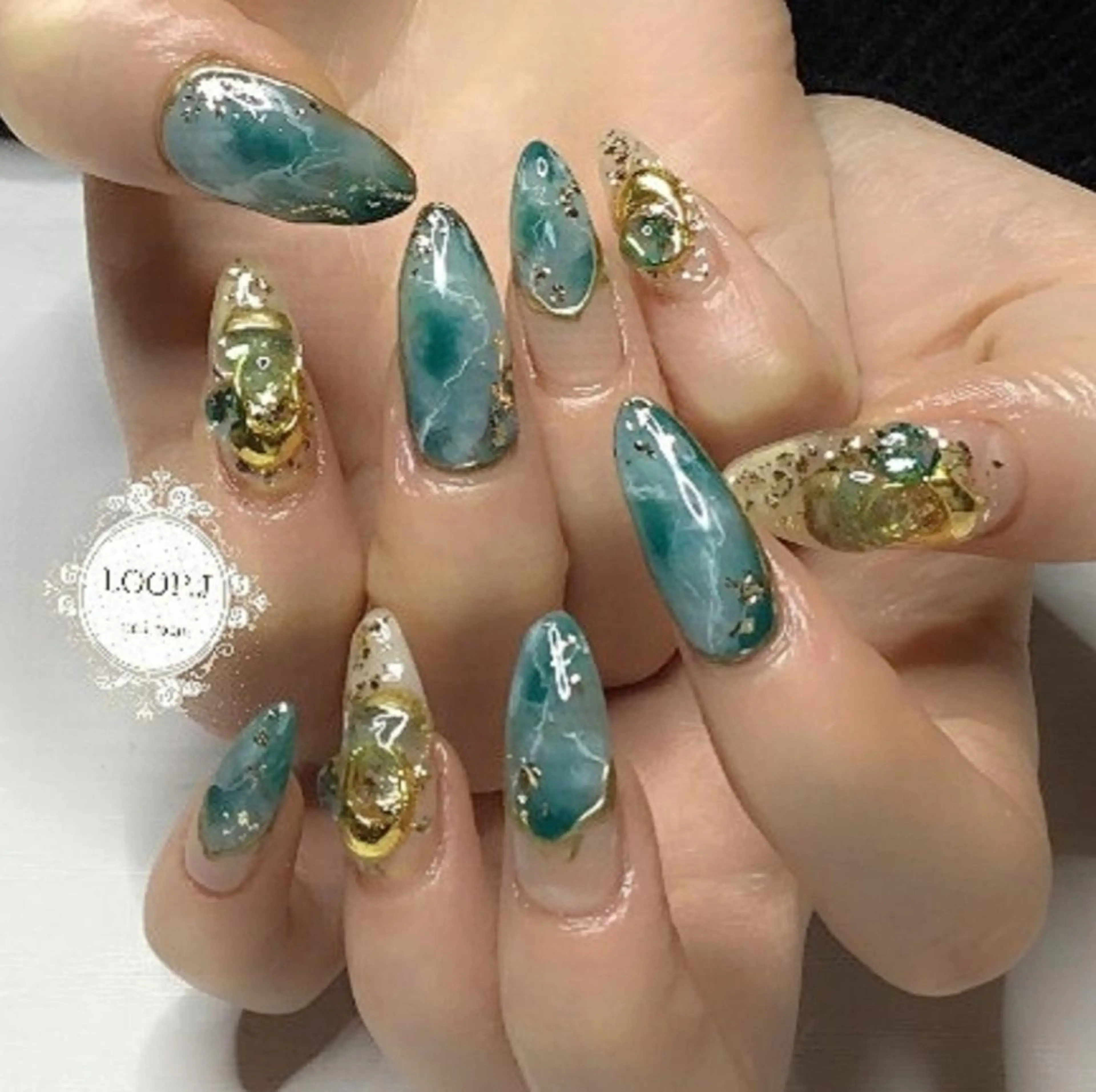 ネイル 持ち込み ハンドネイル おおくぼ めぐみのネイルデザイン