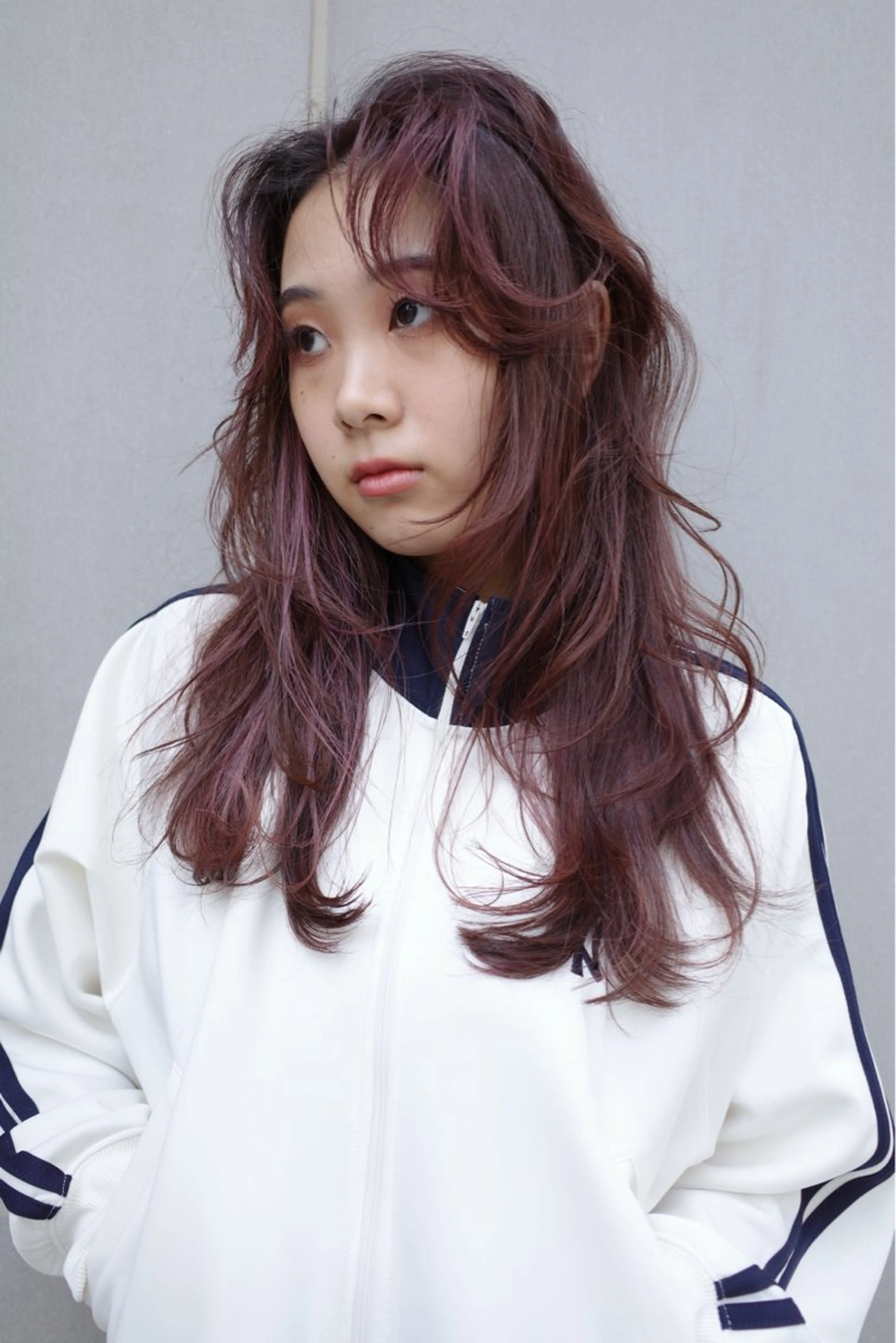 ミディアム カラー カット ヘアカラー トリートメント ブリーチ🪡 ボブ🐬レイヤーのヘアスタイル