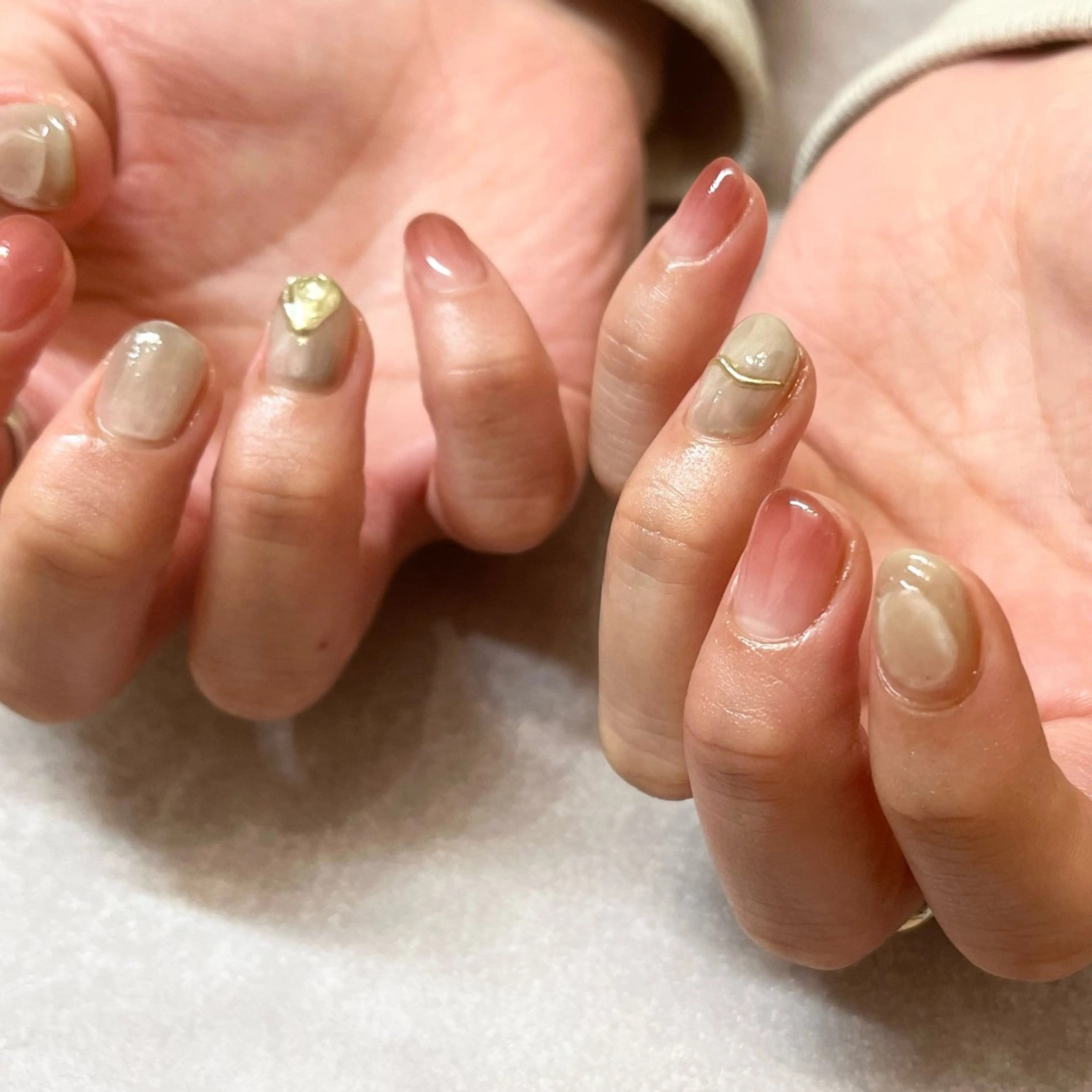 ネイル komorebi. 小峯 真実のネイルデザイン