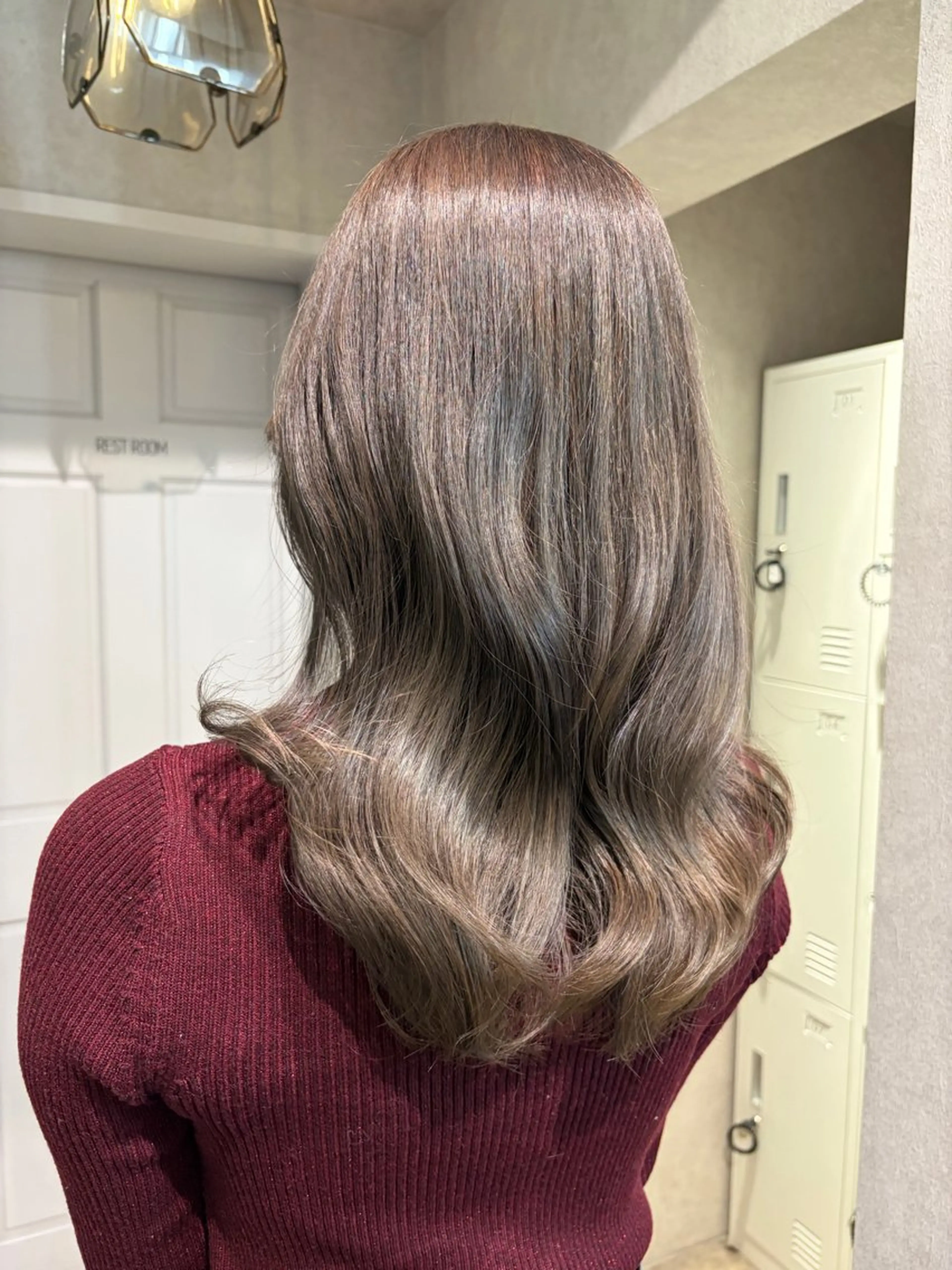 ロング カラー 透明感カラー🫧🎀 まりなのヘアスタイル