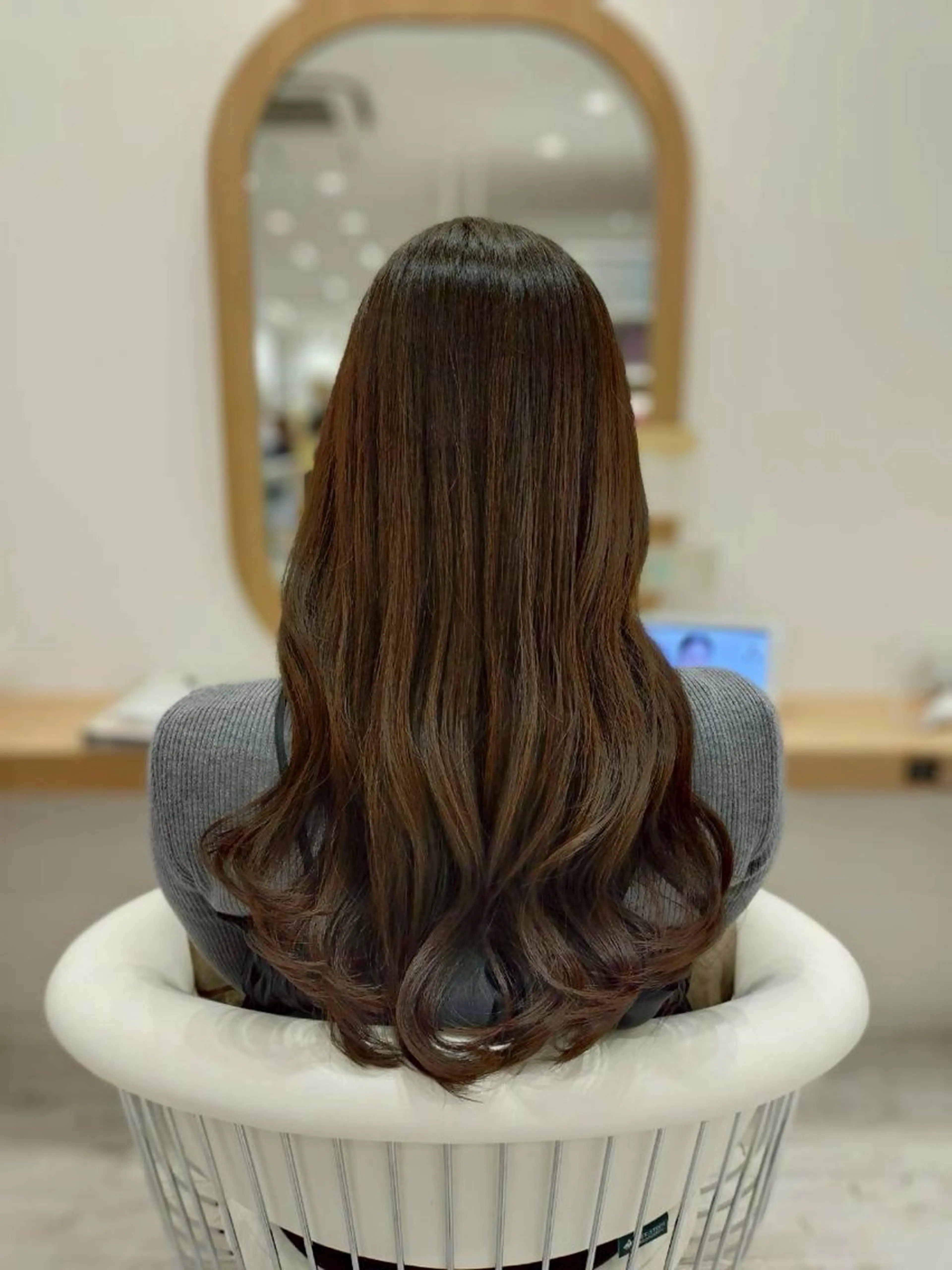 ロング adorable 山田菜々美のヘアスタイル