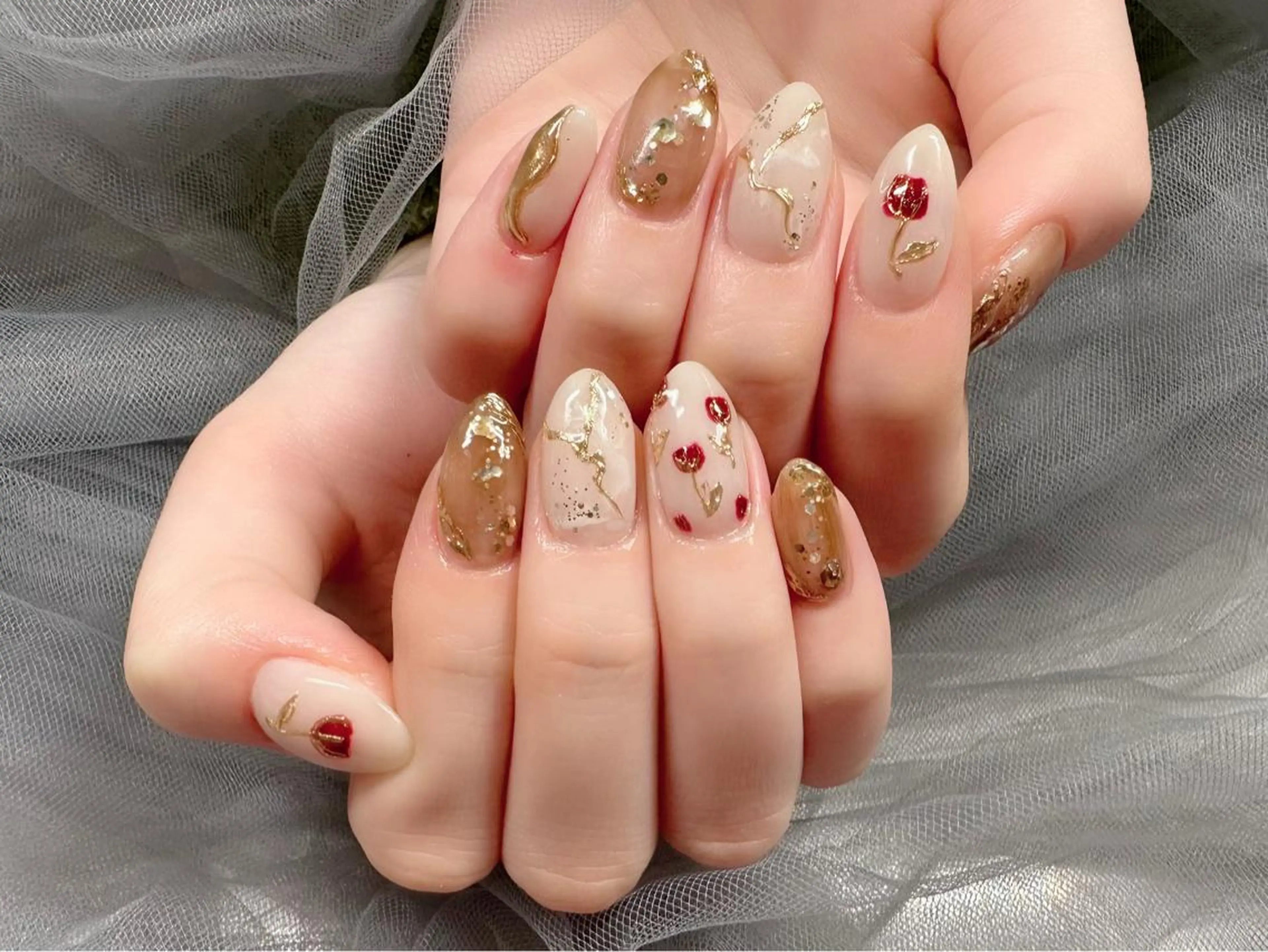 ネイル ミラーネイル 持ち込み ハンドネイル Nail Salon KURELLYのネイルデザイン