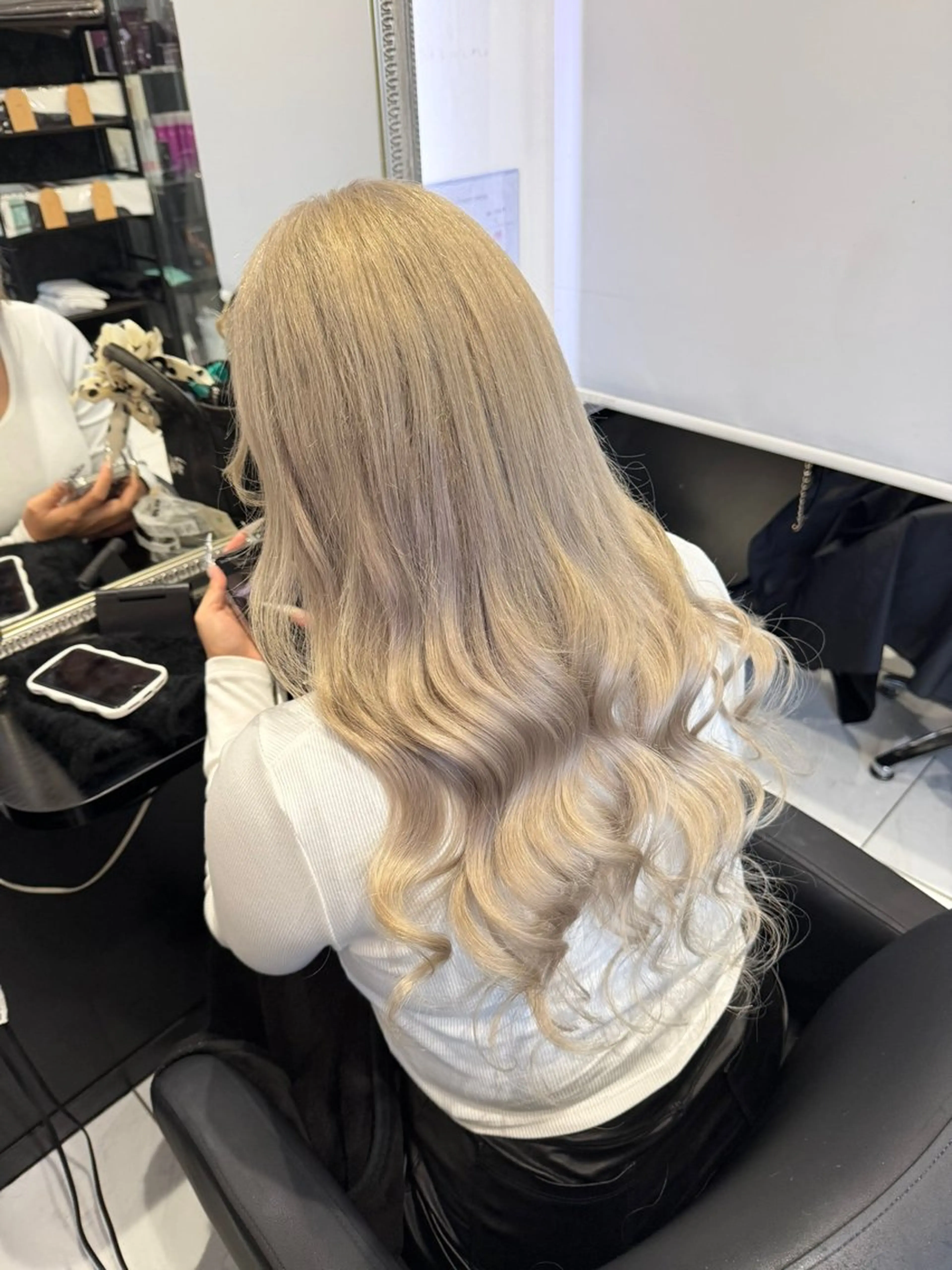 ロング カット エクステ 長田 麻友子のヘアスタイル