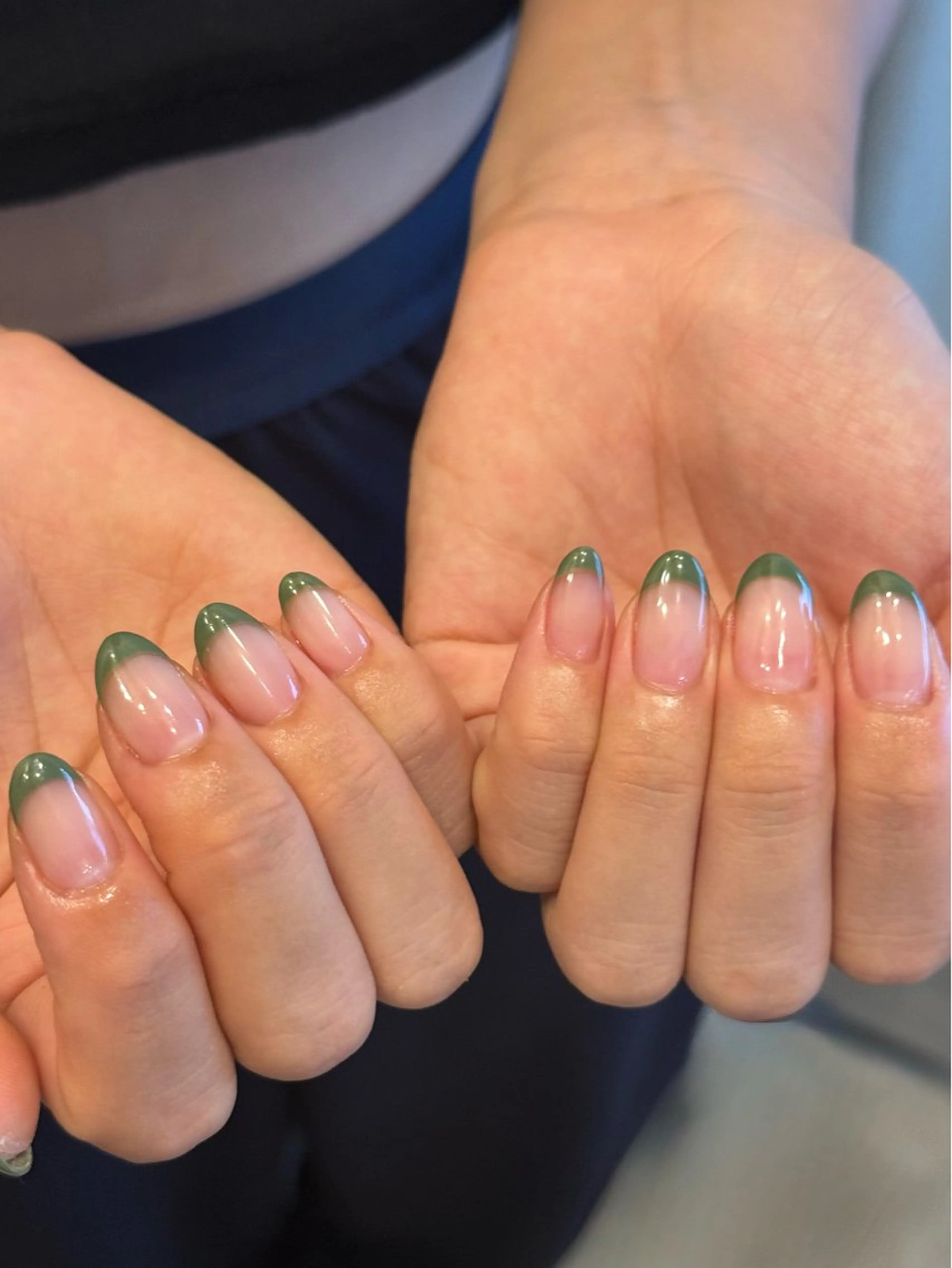 【オフあり/ケア込み】フレンチネイル（クリアベース）120分の写真