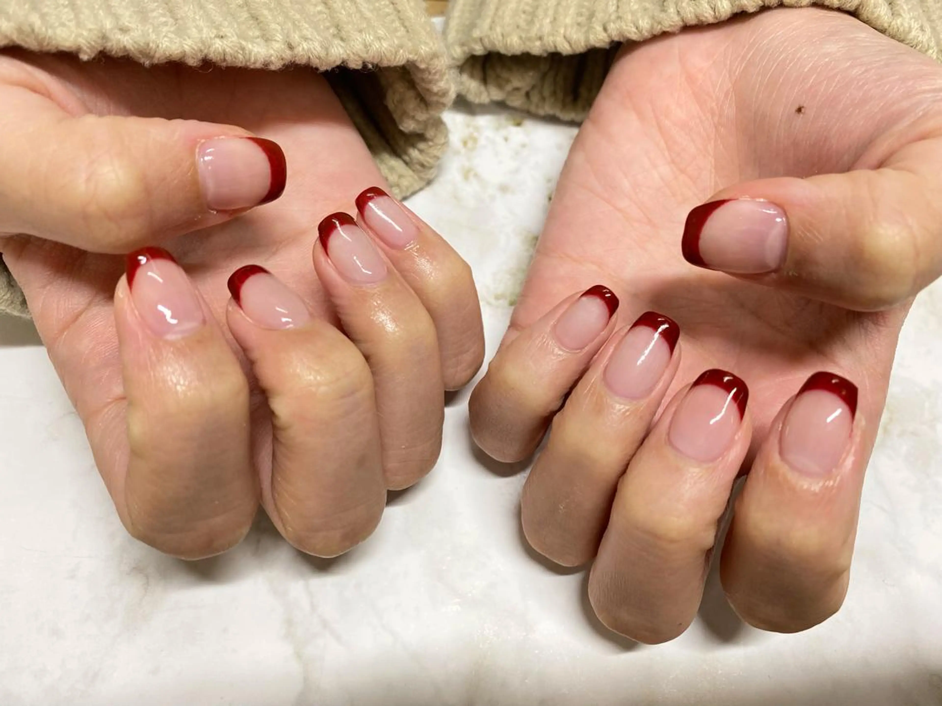 ネイル ボルドー フレンチネイル mogunail &blowのネイルデザイン