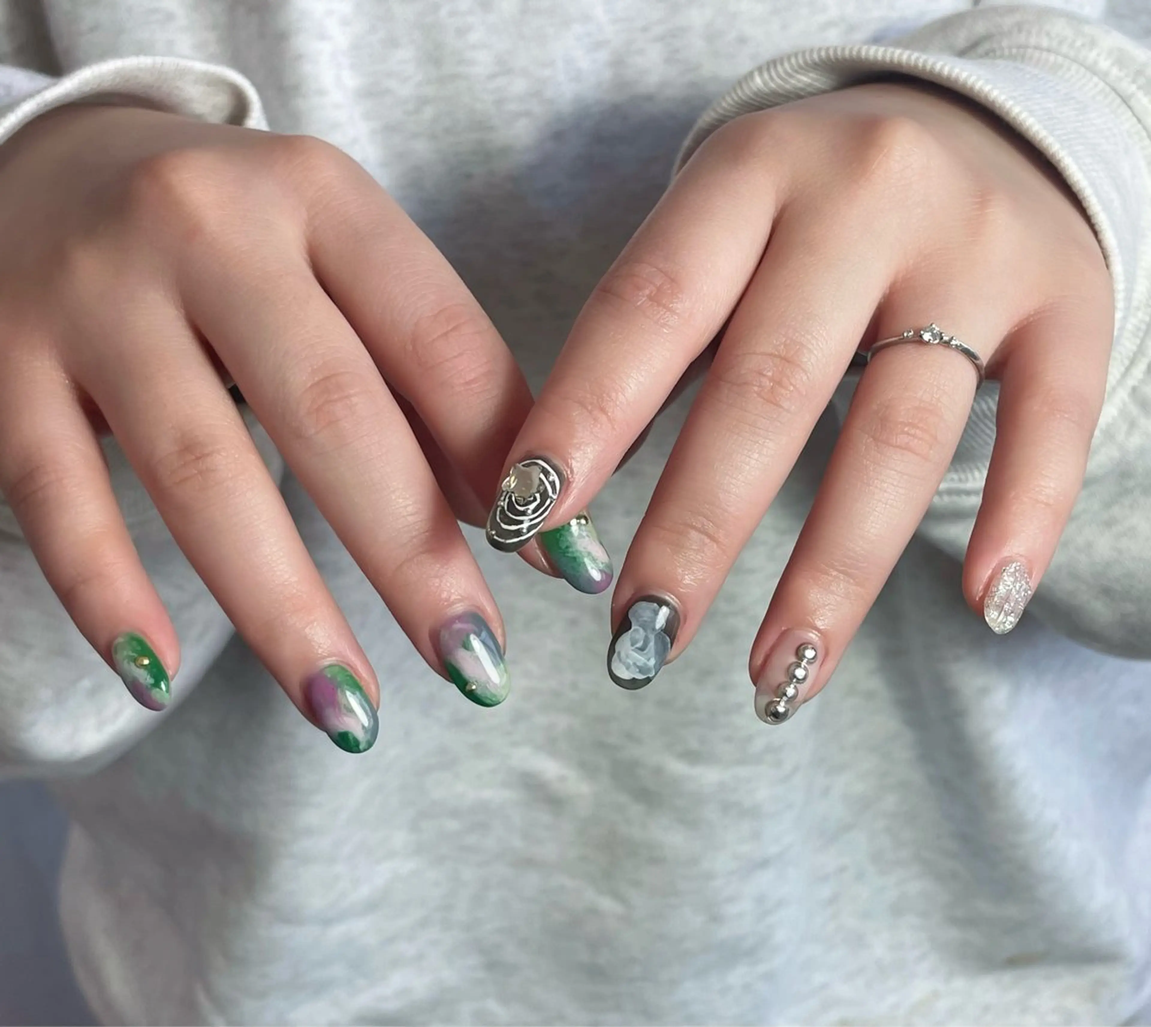 ネイル ニュアンスネイル Chicchi 加茂宮駅徒歩3分のネイルデザイン