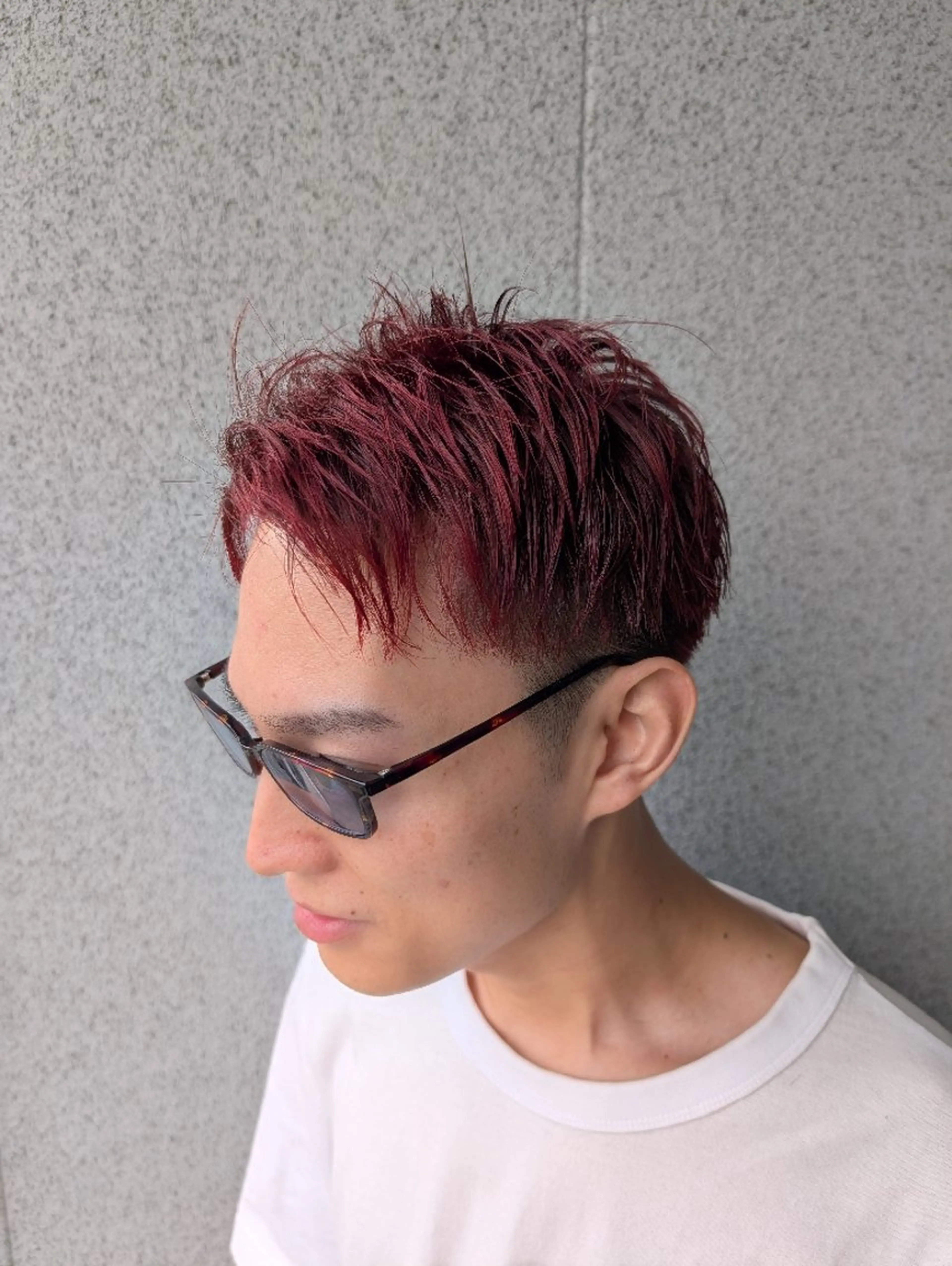 ショート メンズ メンズブリーチ カット ヘアカラー トリートメント 河野日南/メンズ全般 /ヘアケア/髪質改善のヘアスタイル