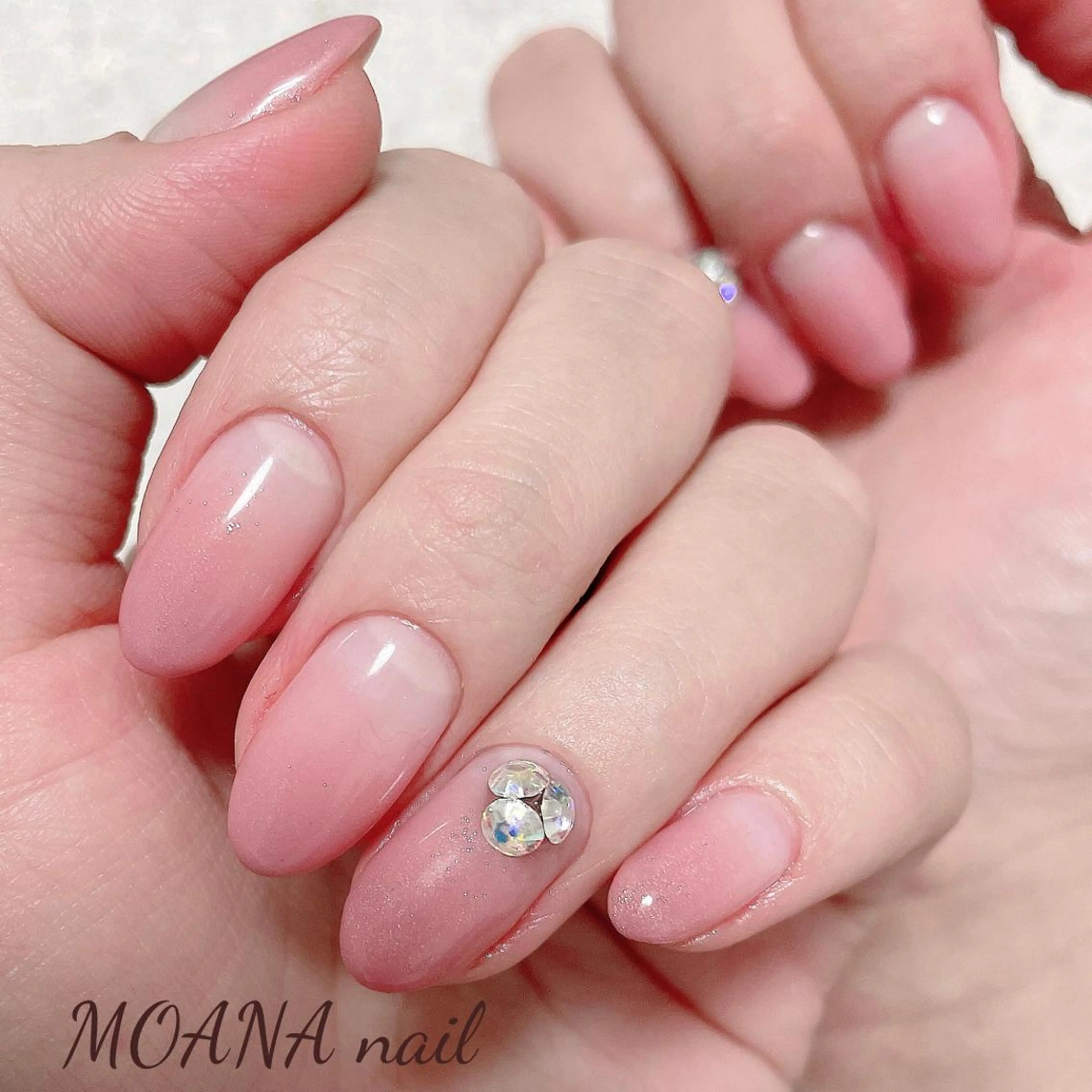ネイル ストーンネイル ハンドネイル MOANA nailのネイルデザイン