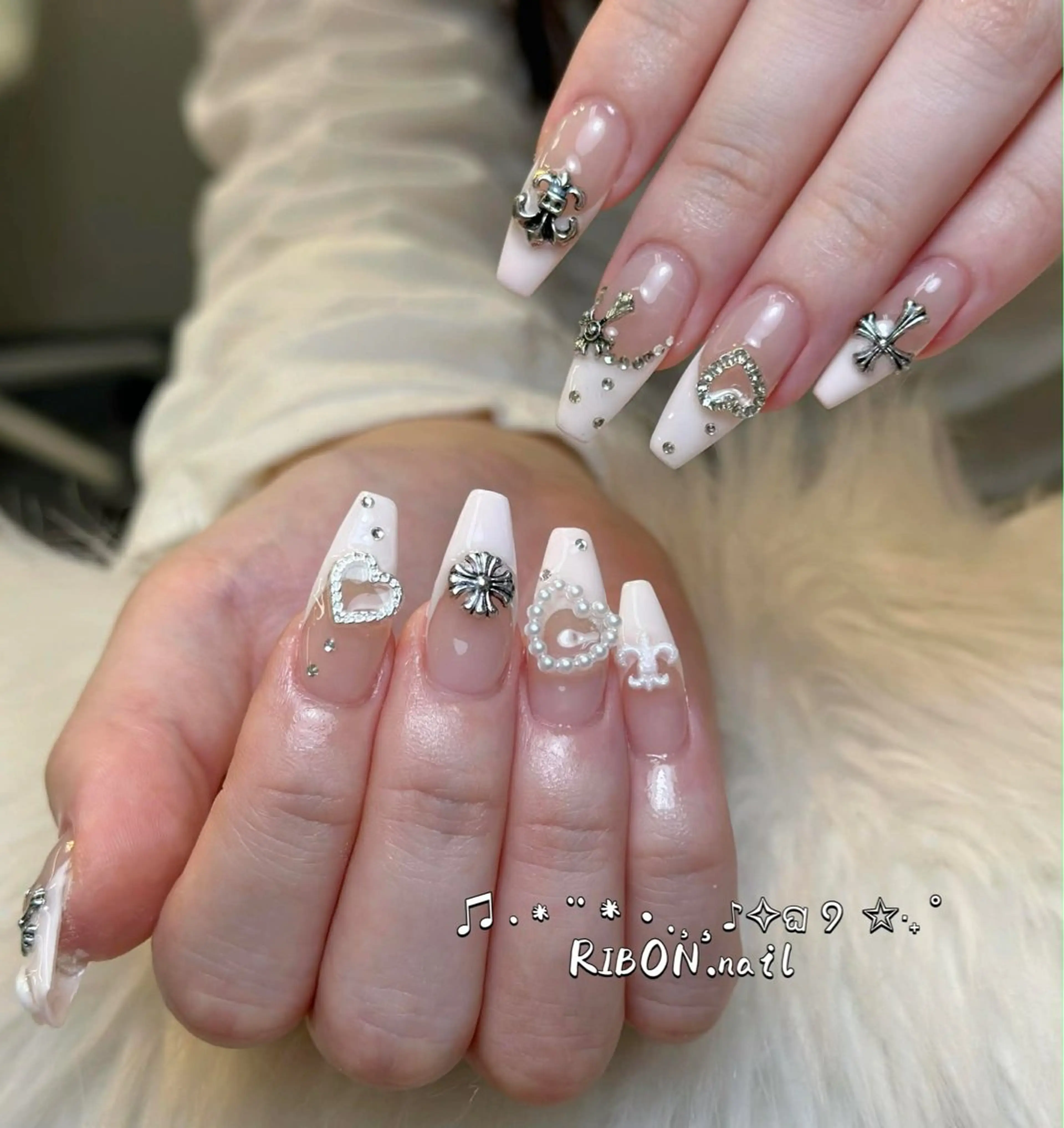 ネイル チークネイル 長さ出し フレンチネイル ジェルネイル グラデーション ハンドネイル RIBON nail salonのネイルデザイン