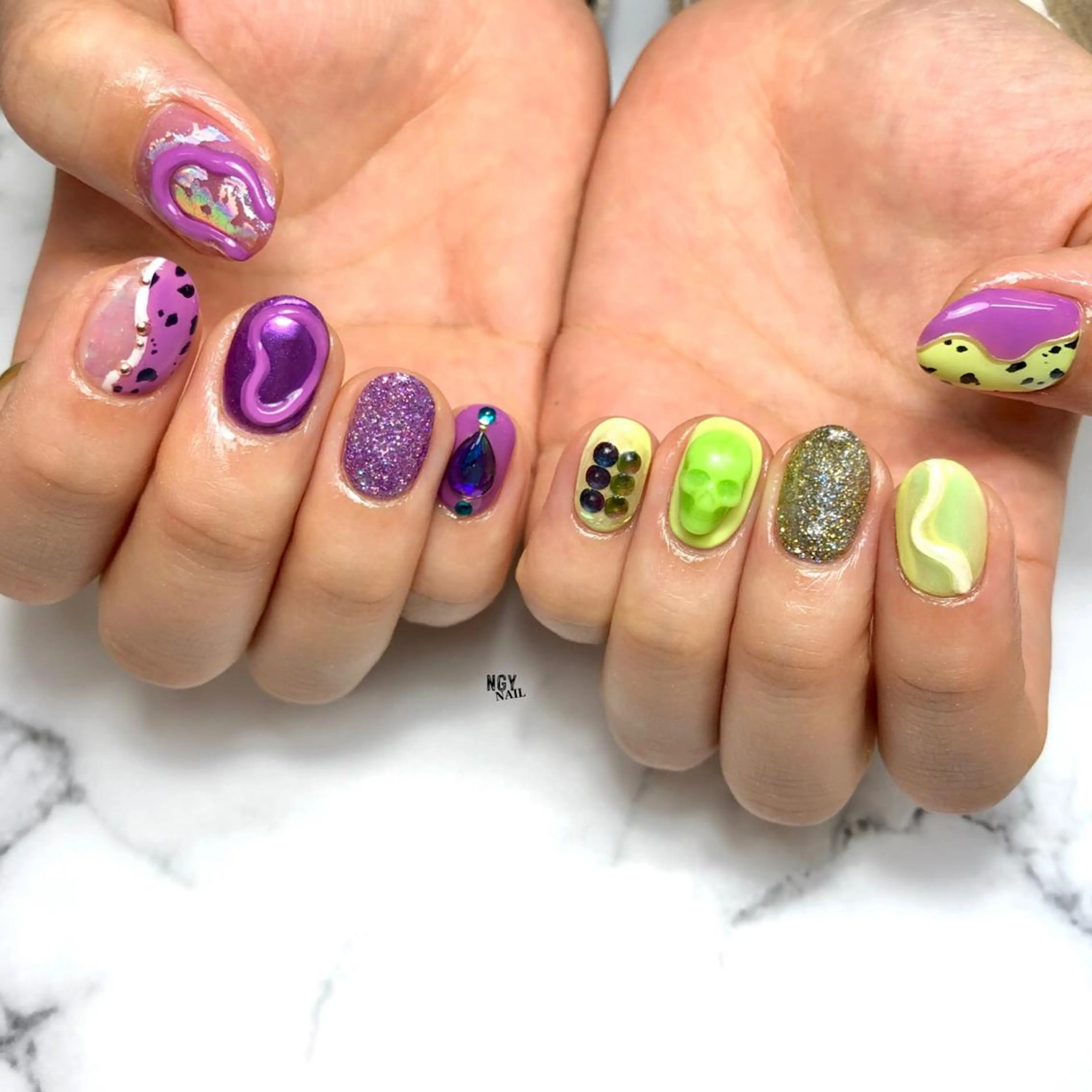 ネイル アートネイル オーロラネイル ジェルネイル ラメ(グリッター) ミラーネイル ハンドネイル NAIL NOWのネイルデザイン