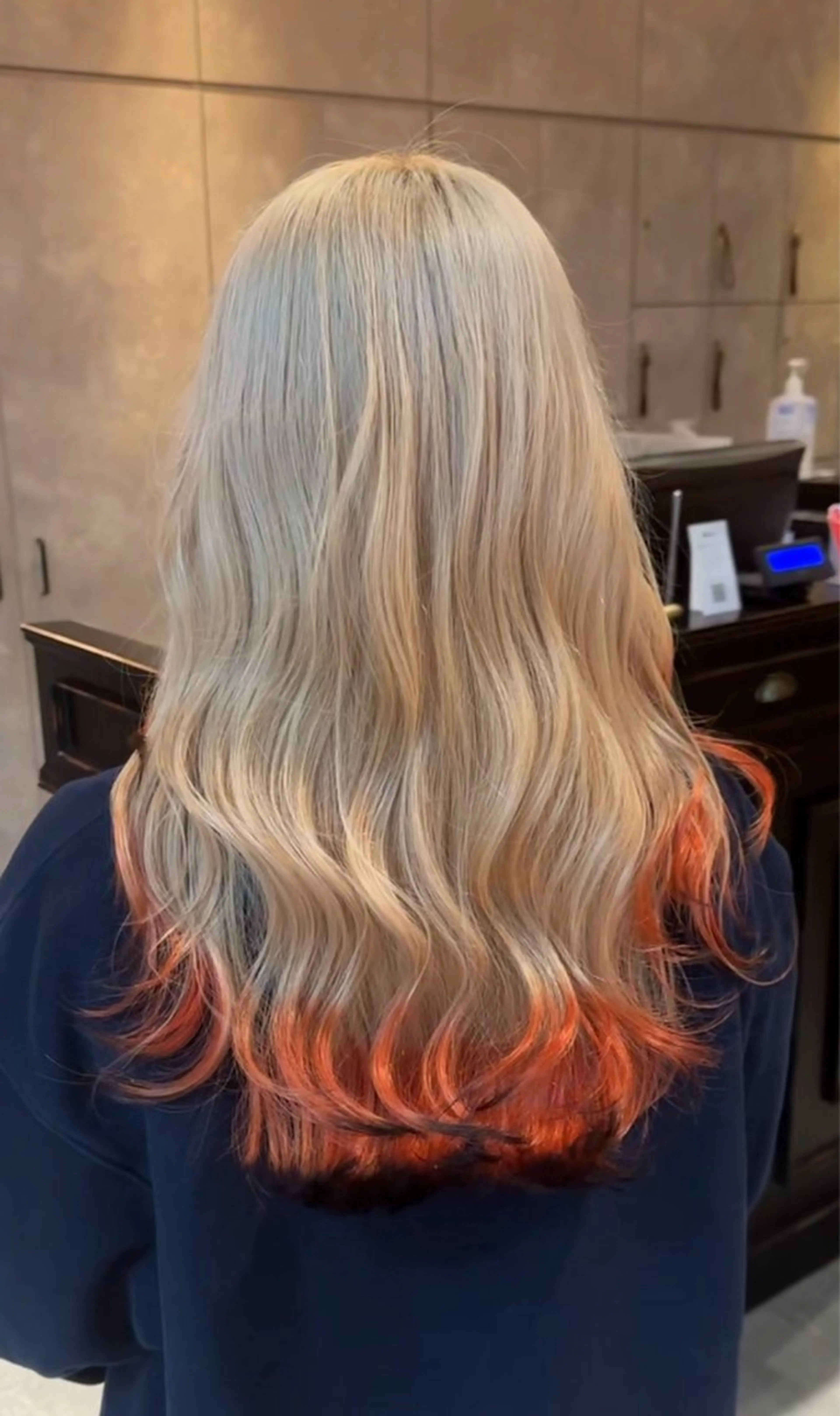 ミディアム カラー パーマ ヘアアレンジ メンズ ブリーチカラー🤍 颯馬🐈‍⬛のヘアスタイル