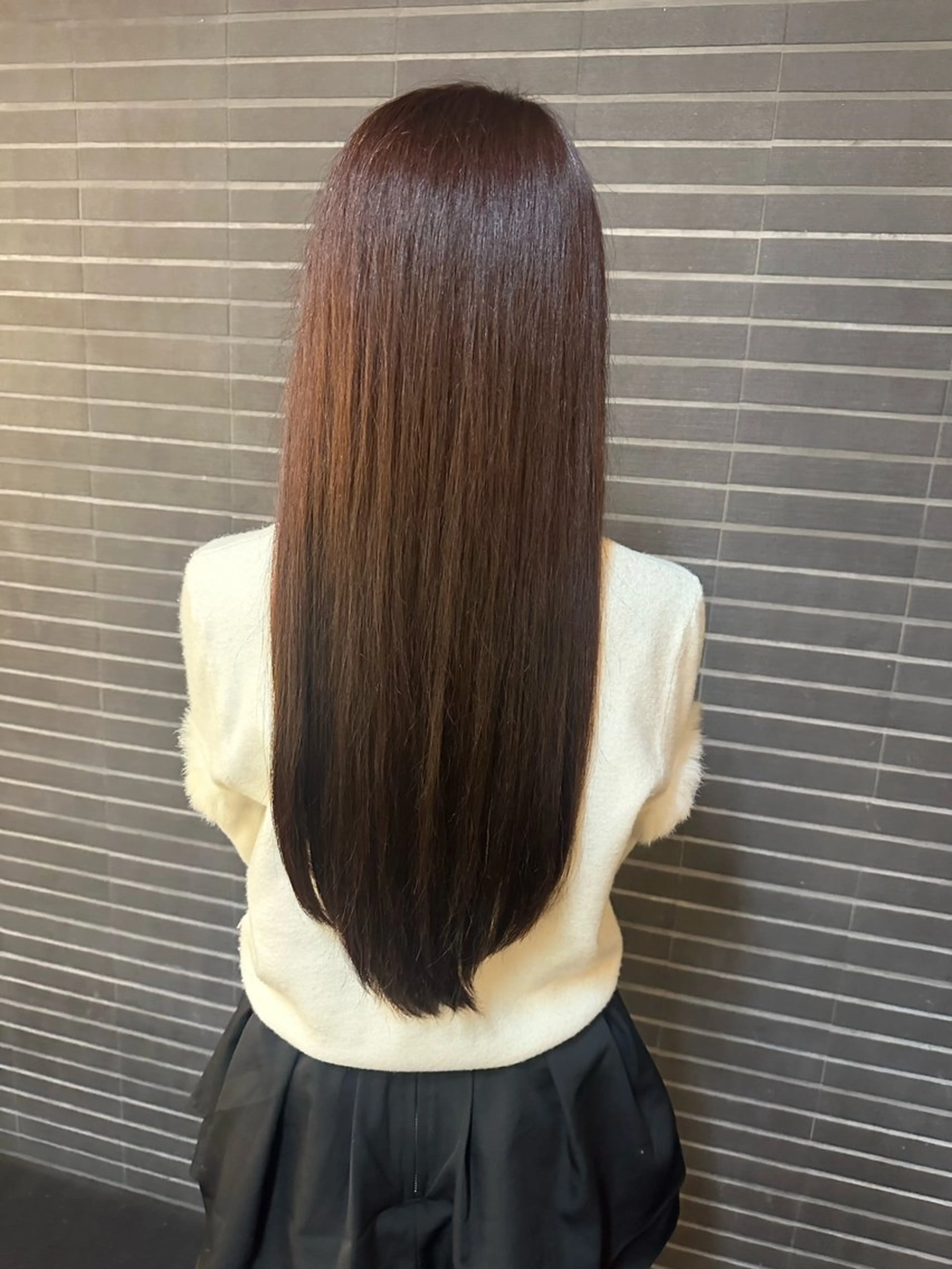 カラー イルミナカラー Araki Chikaのヘアスタイル