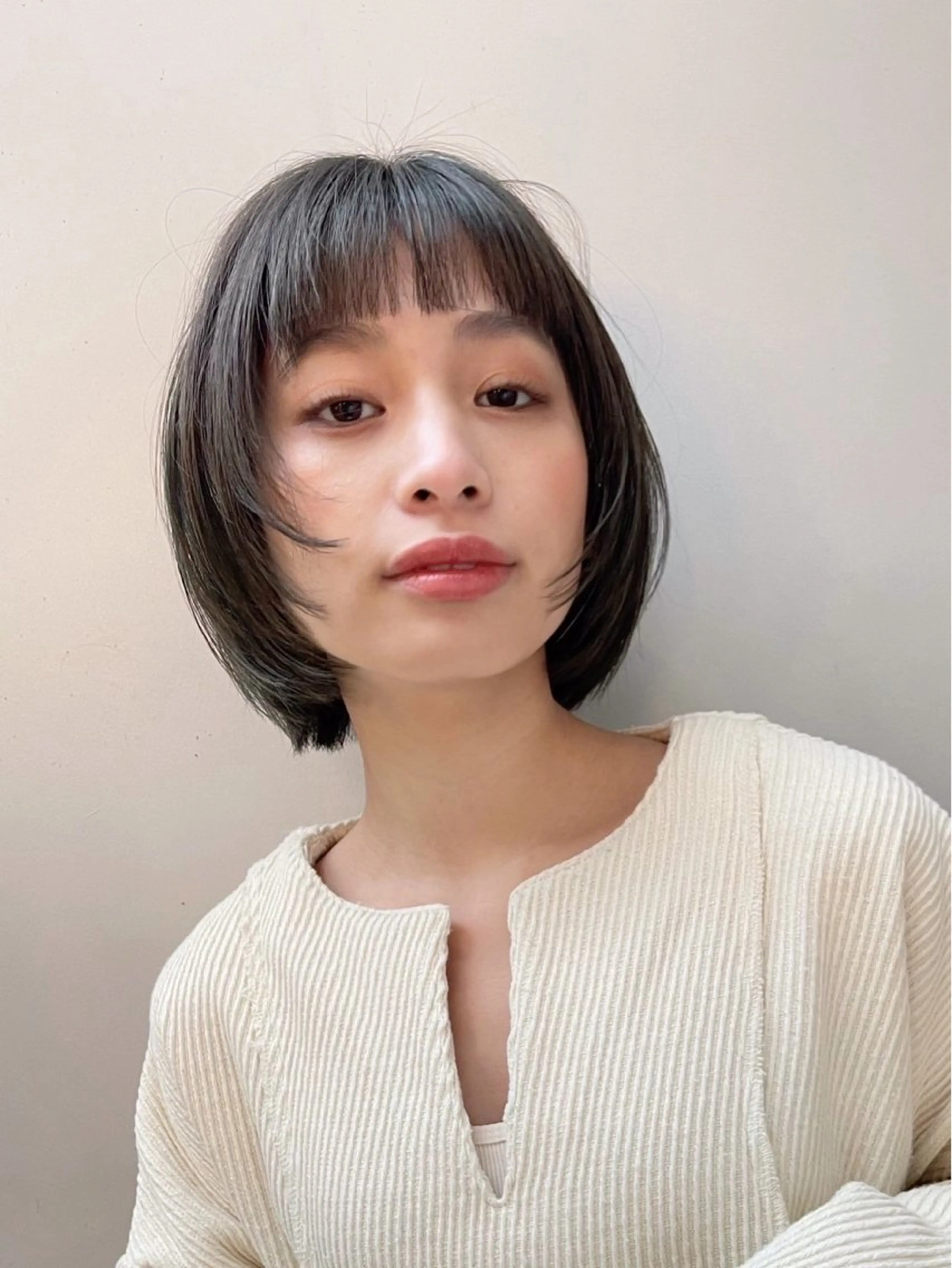 ショート カット ヘアカラー トリートメント 🩵LondBOY 韓国/ボブ/レイヤーのヘアスタイル