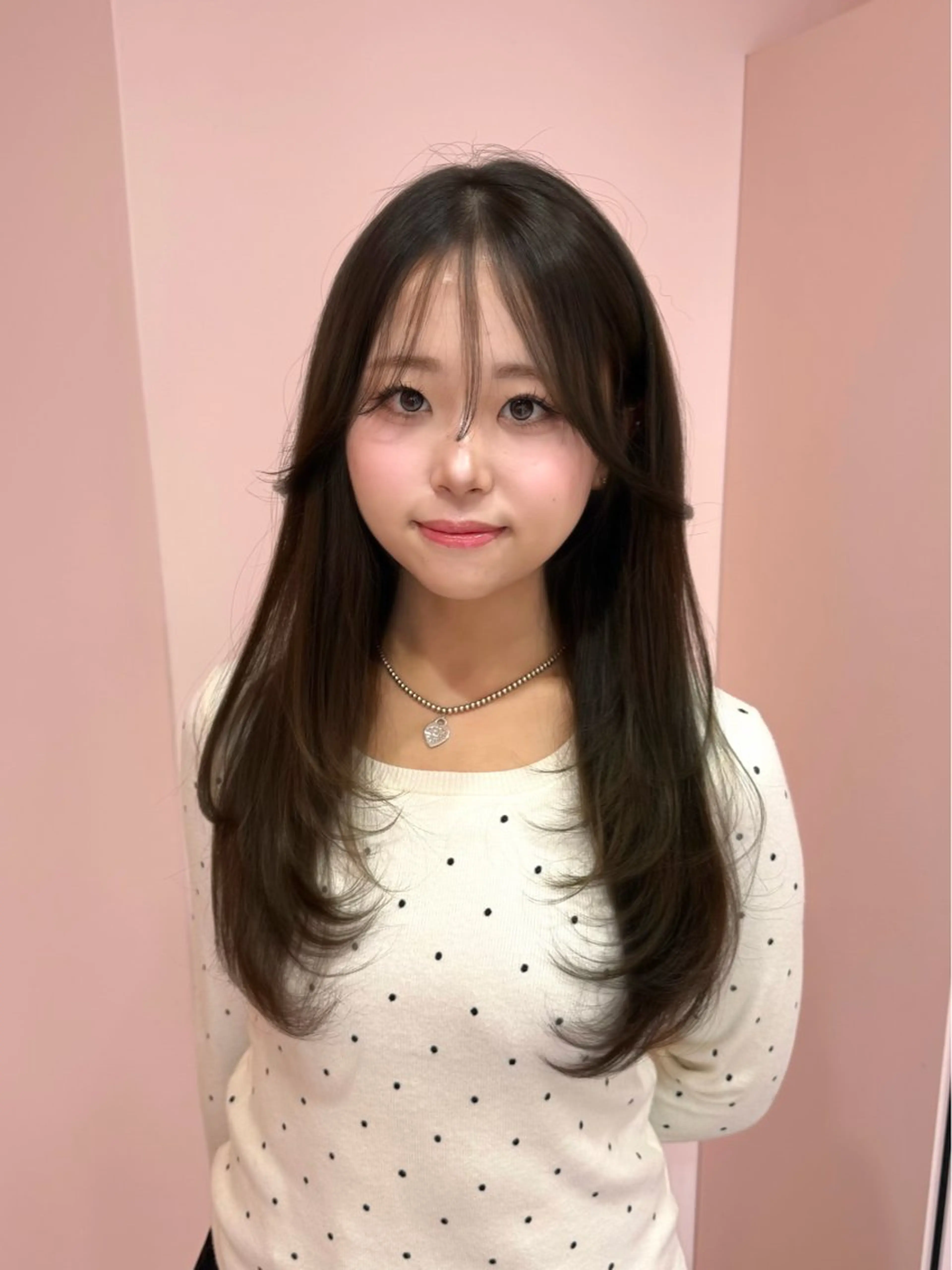 セミロング カラー ベージュカラー ブリーチ ブラウンカラー チョコレートブラウン 透明感カラー カット ヘアカラー トリートメント 渋谷/韓国ヘア/ 顔まわり♡Ayakaのヘアスタイル