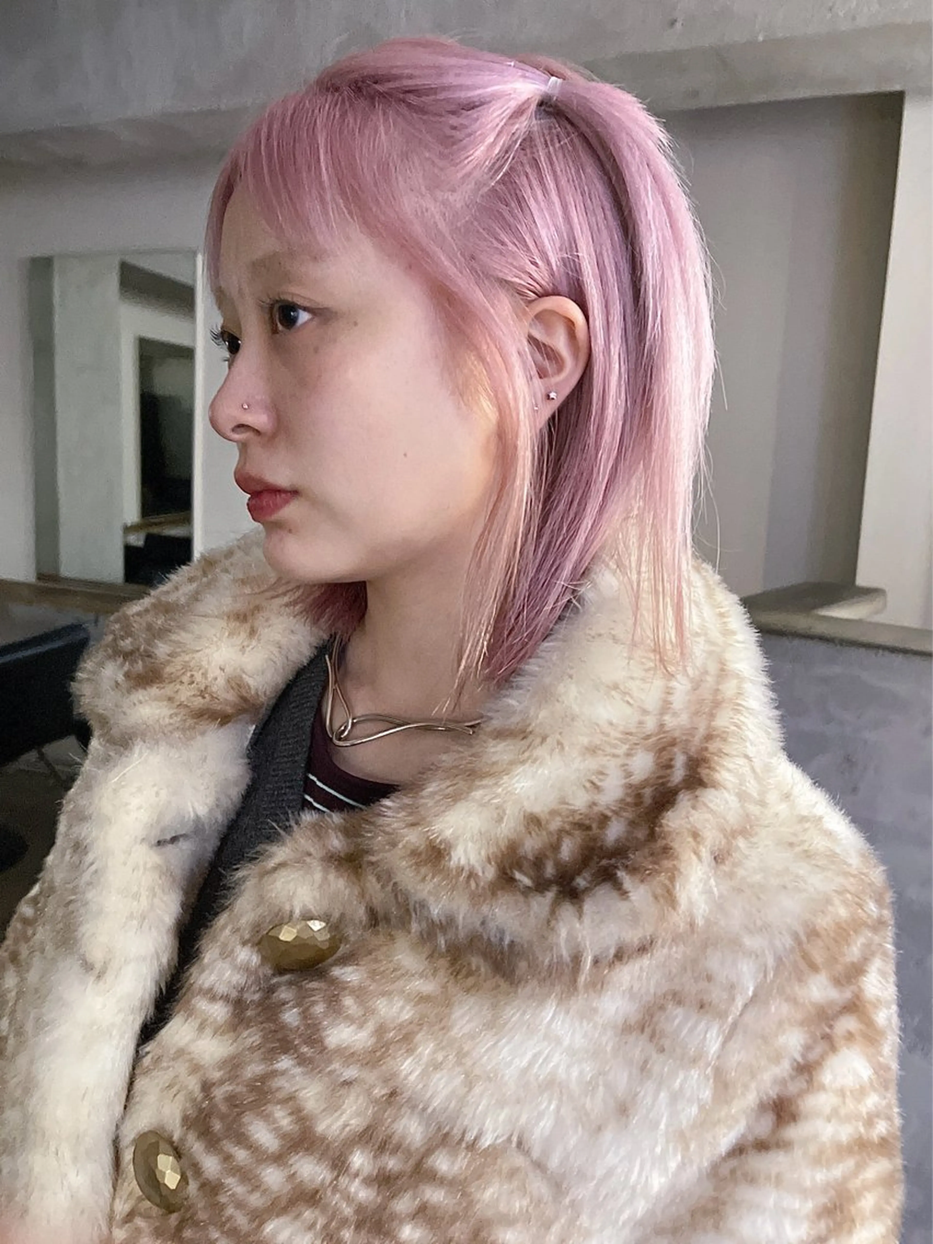 ミディアム カット ヘアカラー トリートメント ヘアセット 安部佑哉/ハイトーン /レイヤー/ブリーチのヘアスタイル