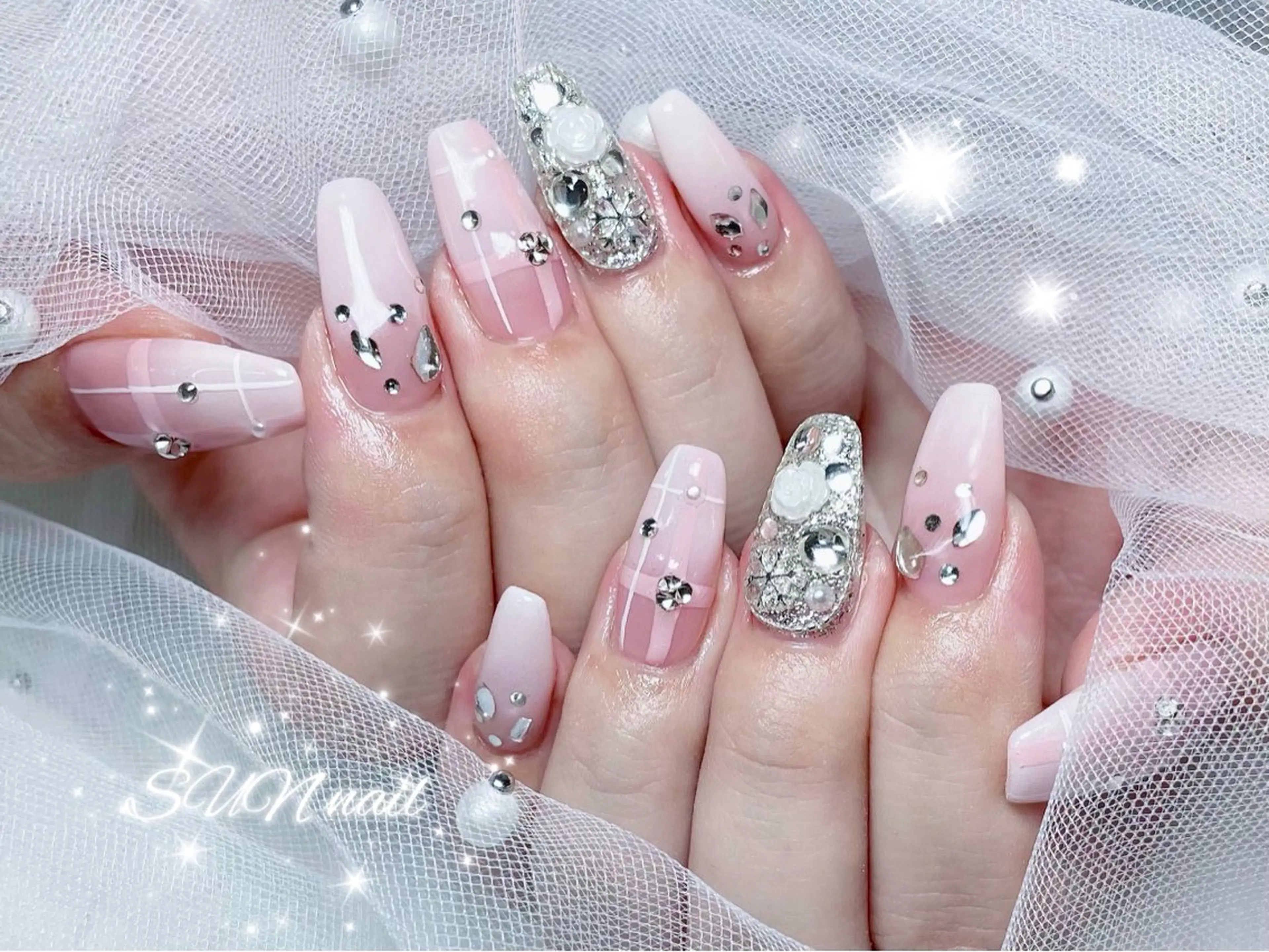 人気‼️【新規様OFF無料・ケア込み】自爪アート120分し放題(画像持ち込み🆗)(大きめパーツ4つ込み)￥７９００の写真