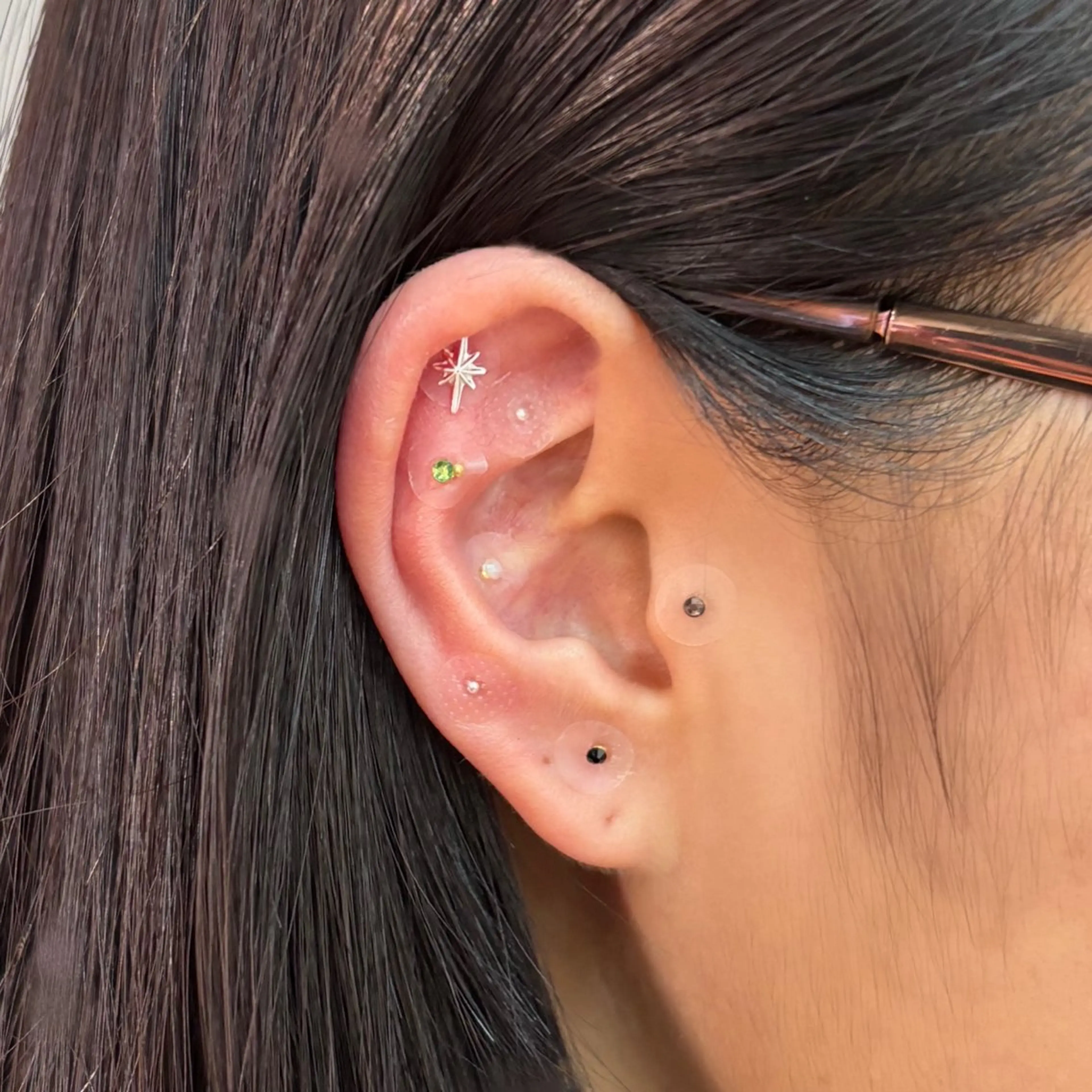 艶カラー・:*個性派 ネイル🦋mire-のネイルデザイン