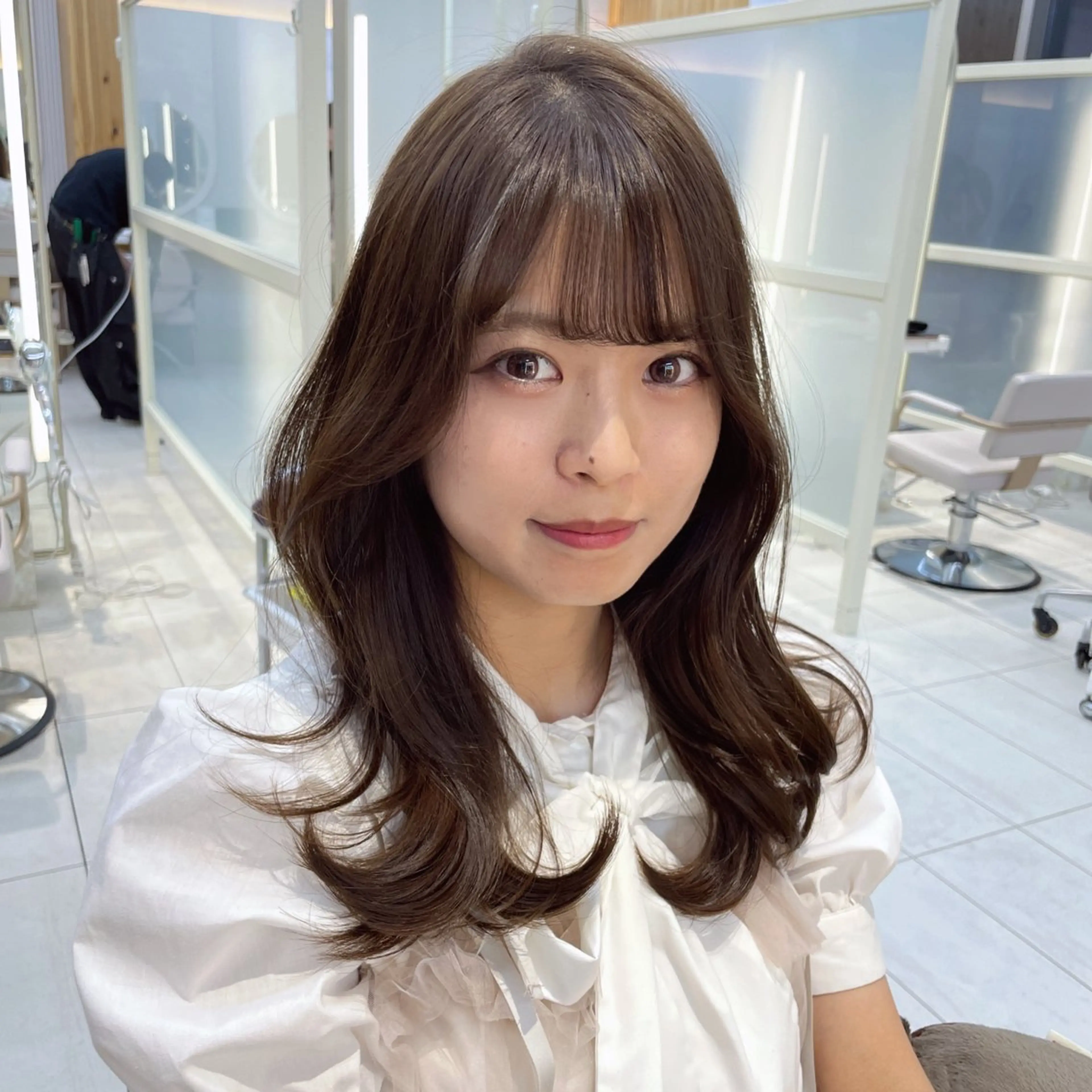 セミロング レイヤー/顔周り /韓国ヘア/TAKUのヘアスタイル