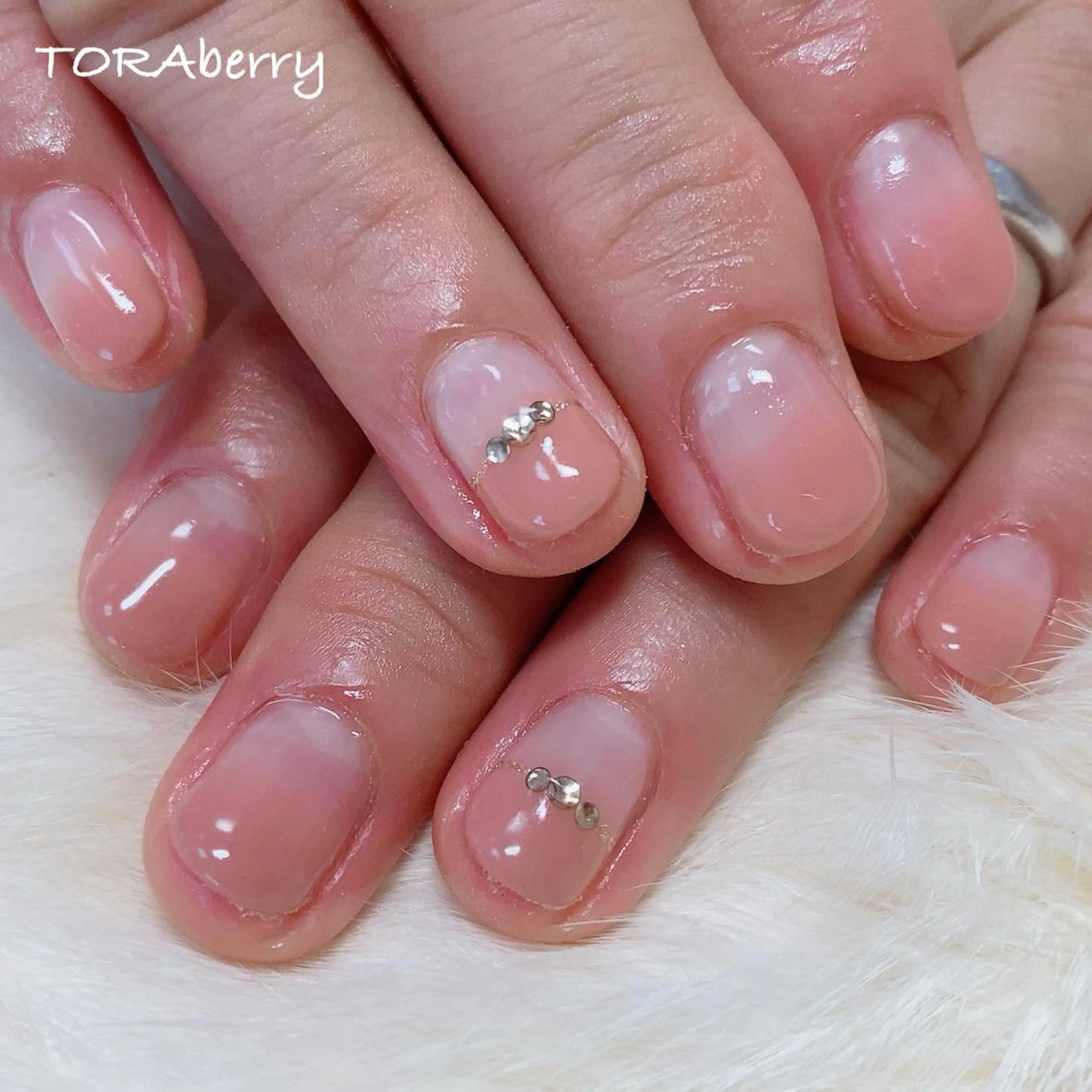 ネイル ハンドネイル ネイリスト なつみのネイルデザイン