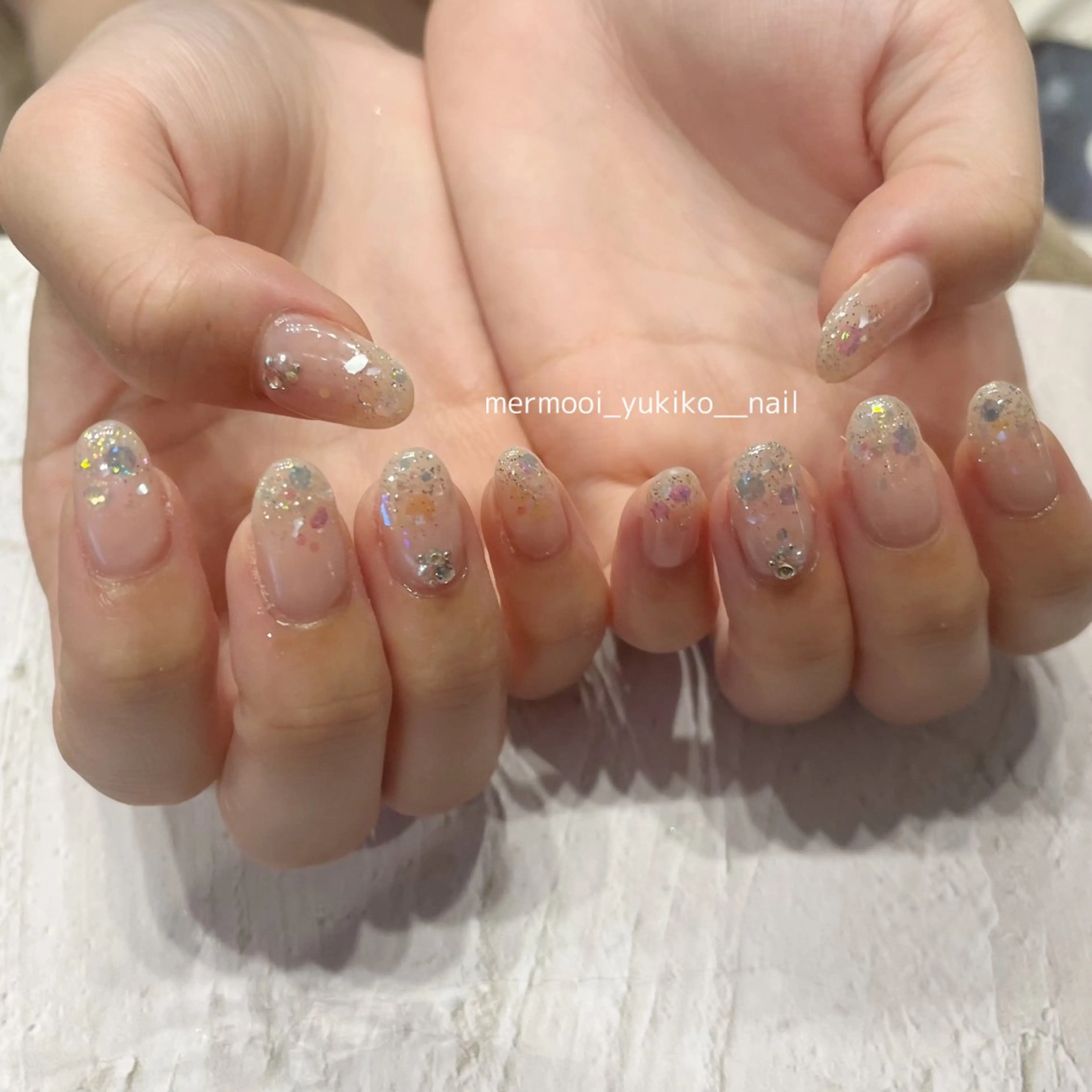 ネイル アートネイル ジェルネイル 韓国ネイル ラメ(グリッター) ラメグラデーション ハンドネイル melumooi nailのネイルデザイン