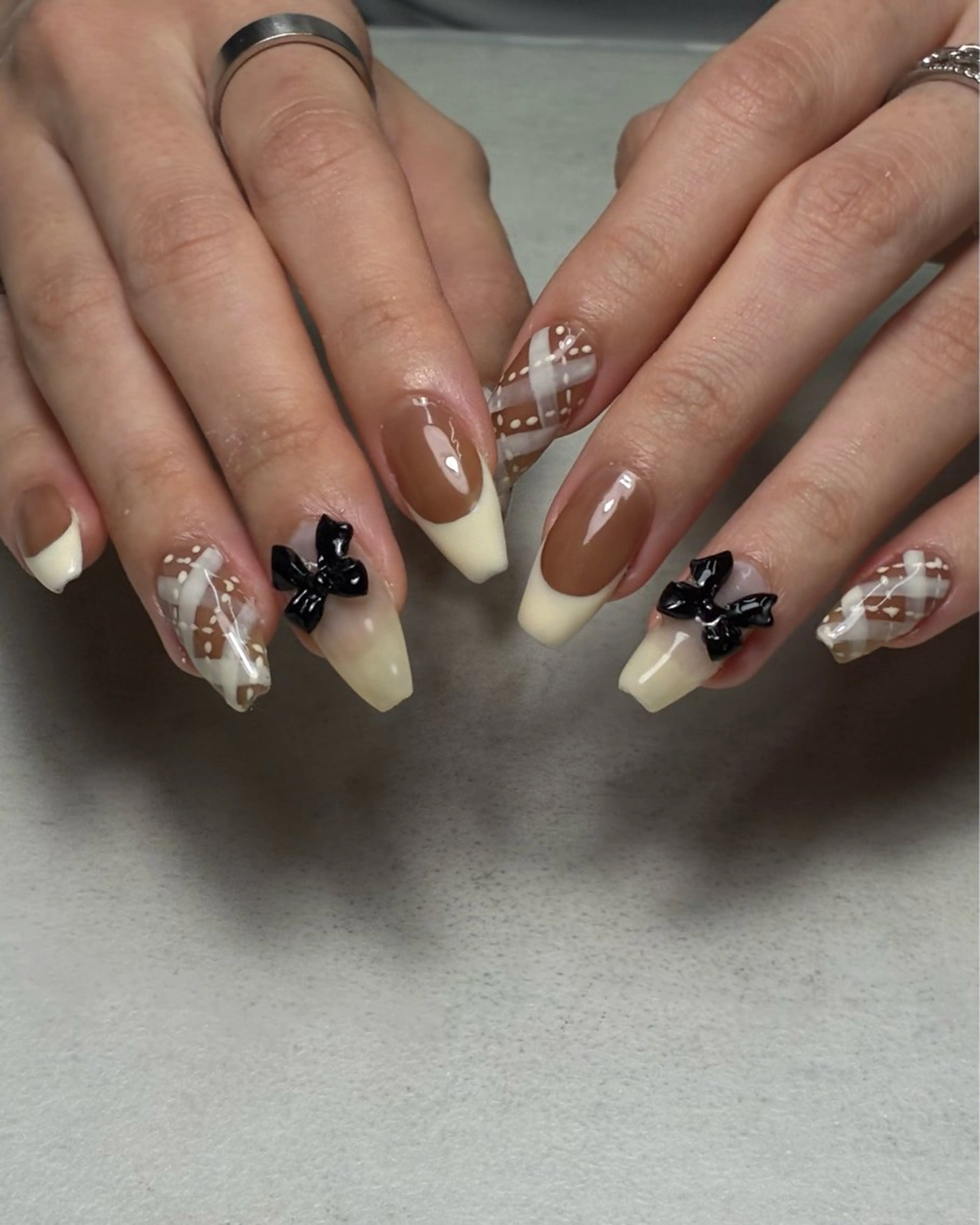 ネイル フレンチネイル ハンドネイル mumjyu MIKAのネイルデザイン