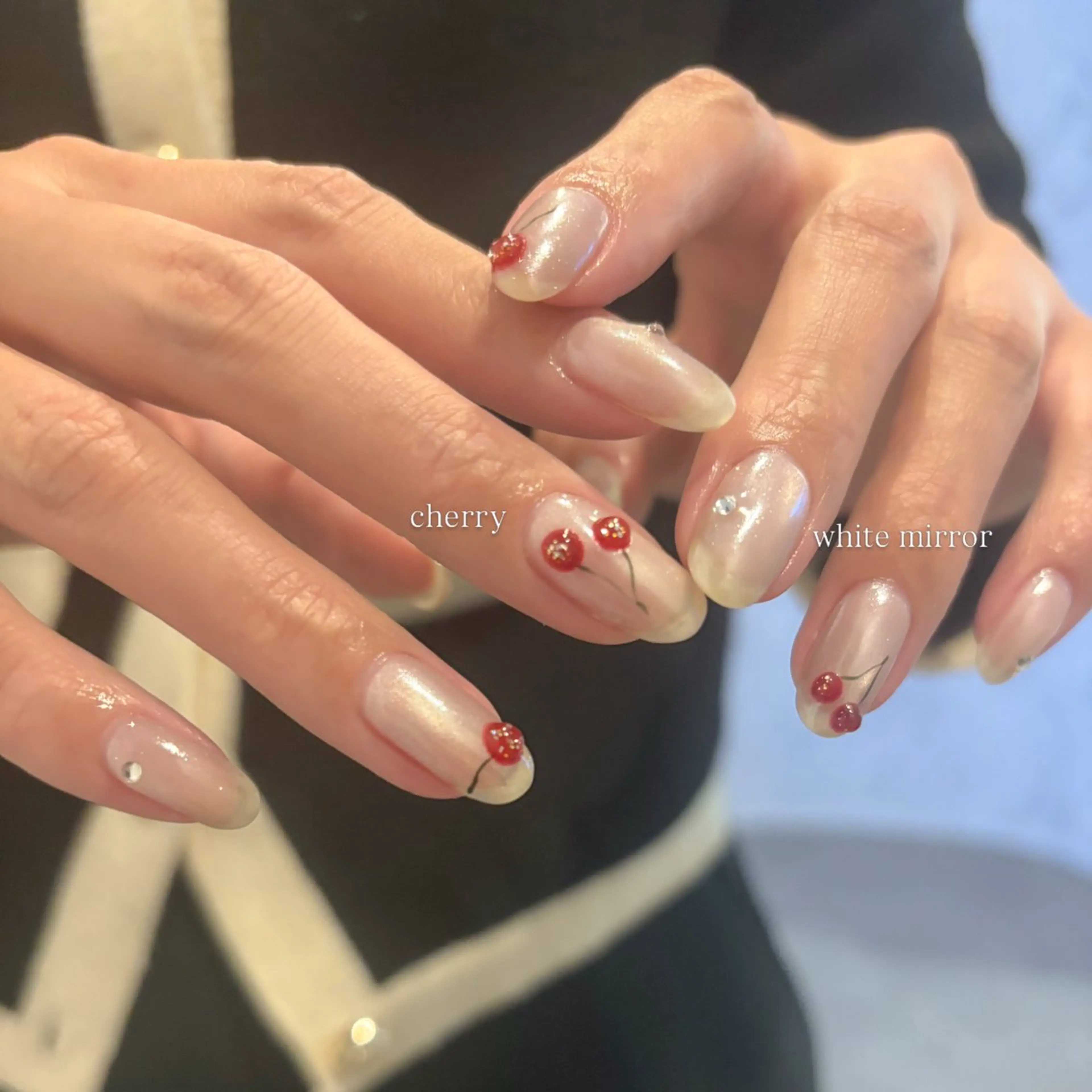 ネイル ミラーネイル ホワイト ハンドネイル IZUMIꕤnail 堺筋本町｜心斎橋のネイルデザイン