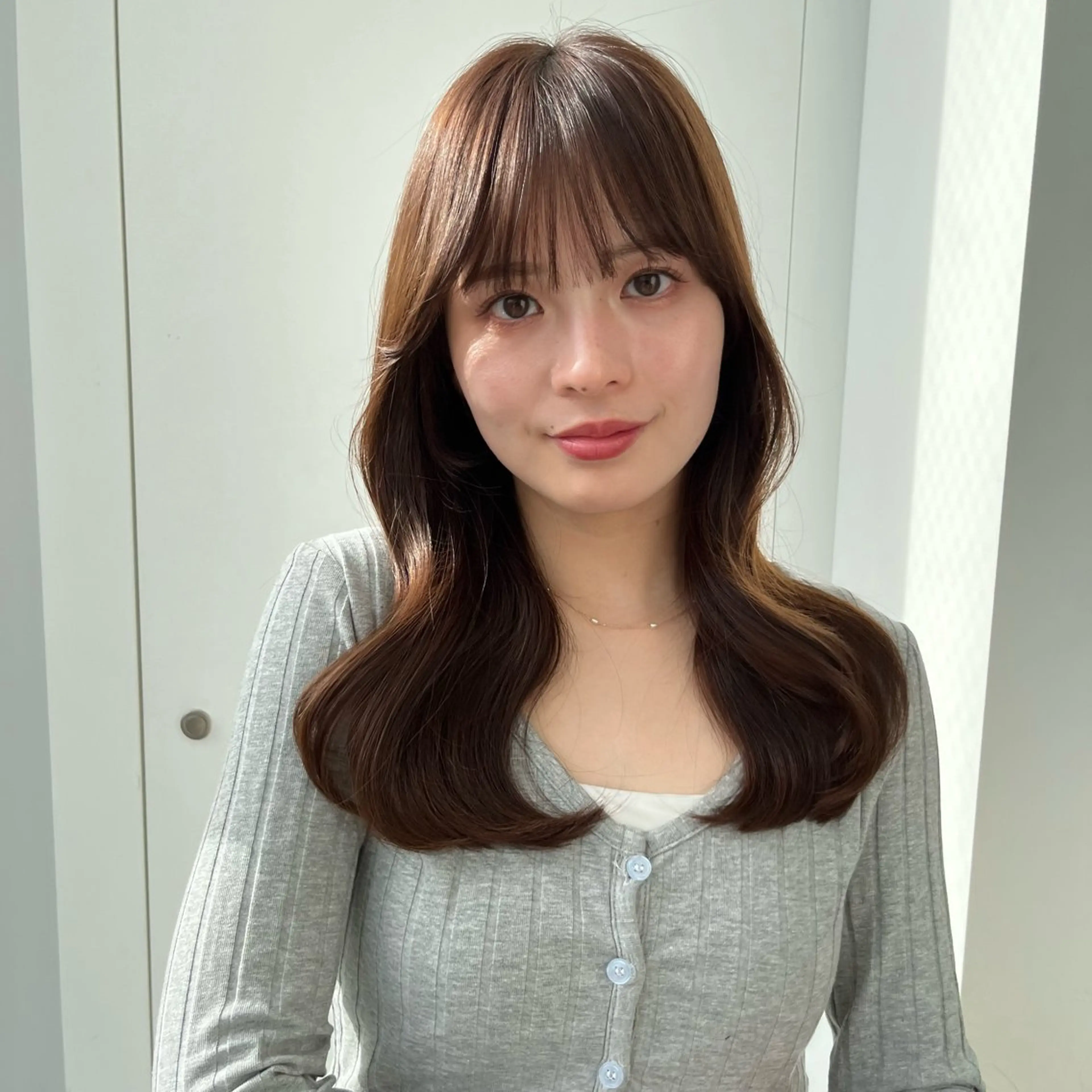 セミロング レイヤーくびれヘア アレンジmanakaのヘアスタイル