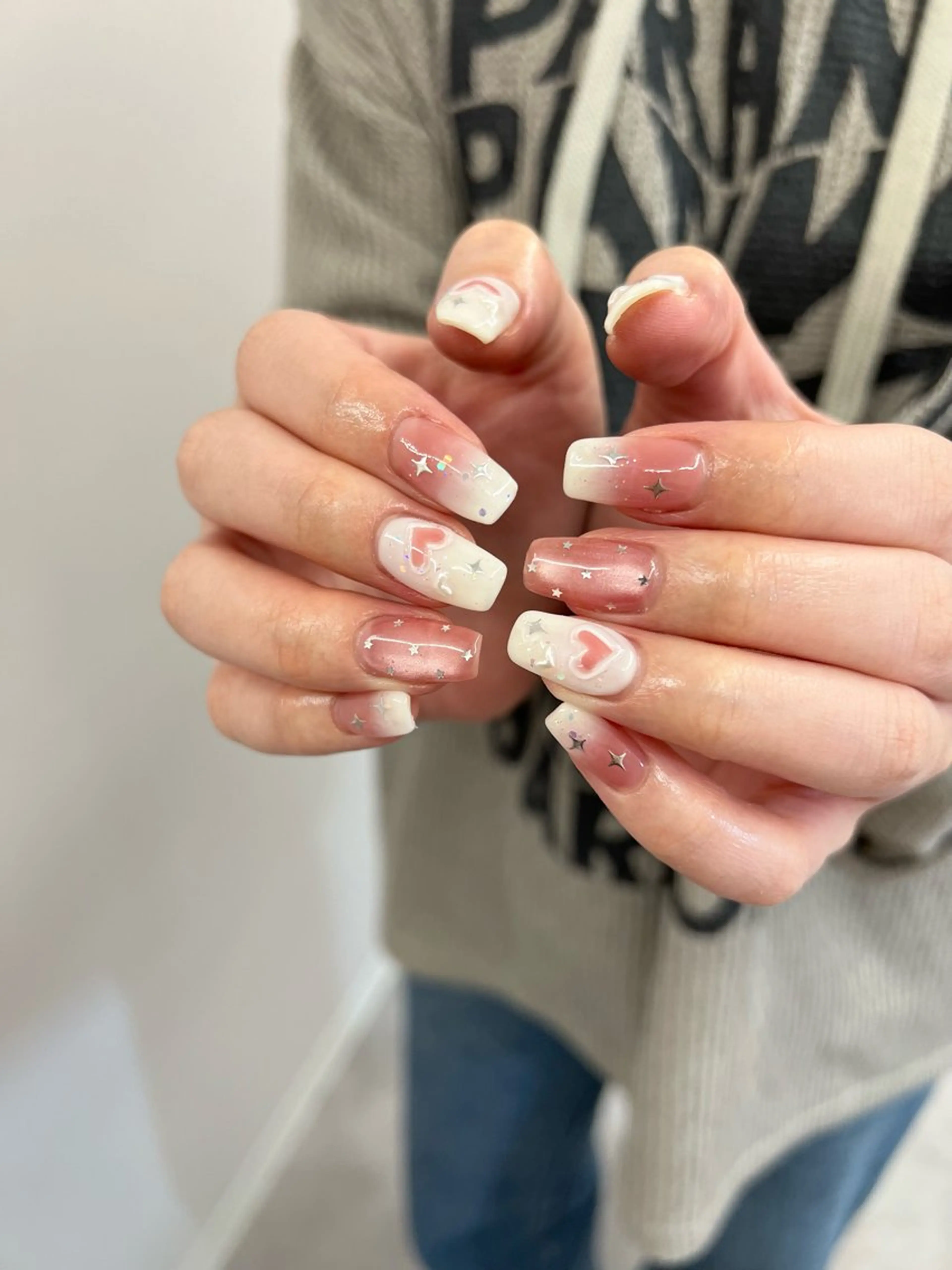 ネイル ジェルネイル 韓国ネイル マグネットネイル ニュアンスネイル パラジェル ハンドネイル ハンドケア Bana_ Nailのネイルデザイン