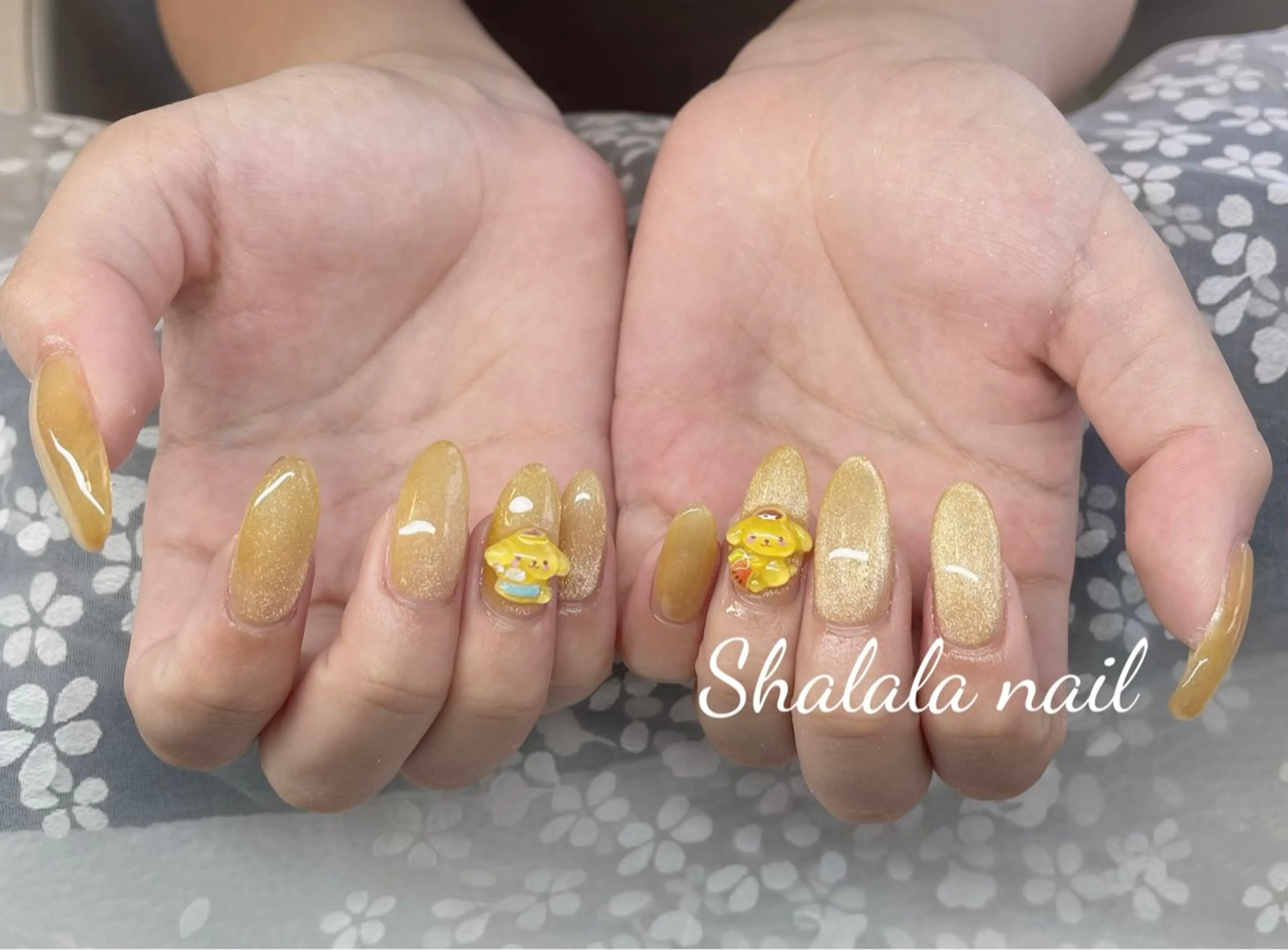 ネイル シャララ ネイルのネイルデザイン