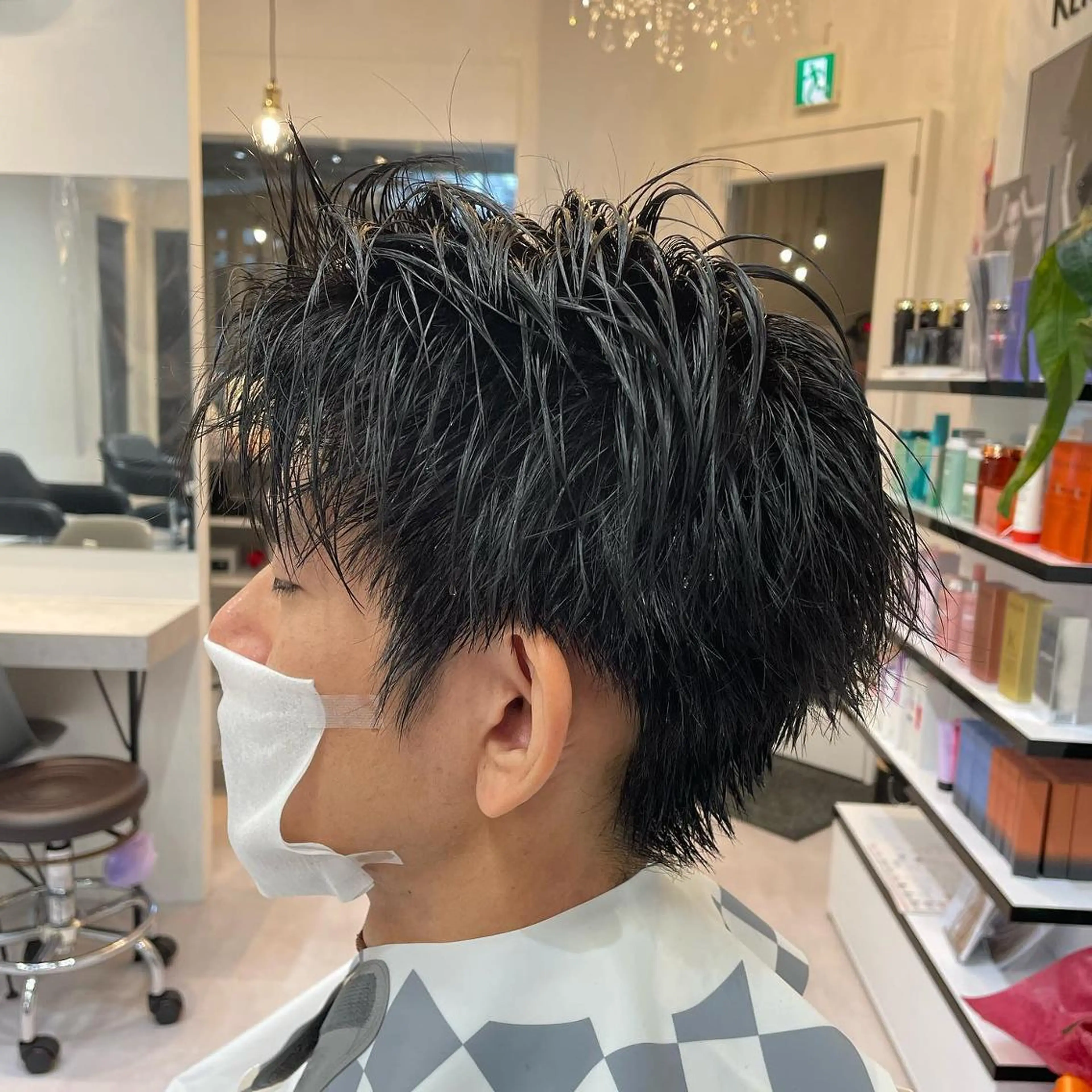 ショート 髪質改善× 白髪ぼかし溝江のヘアスタイル