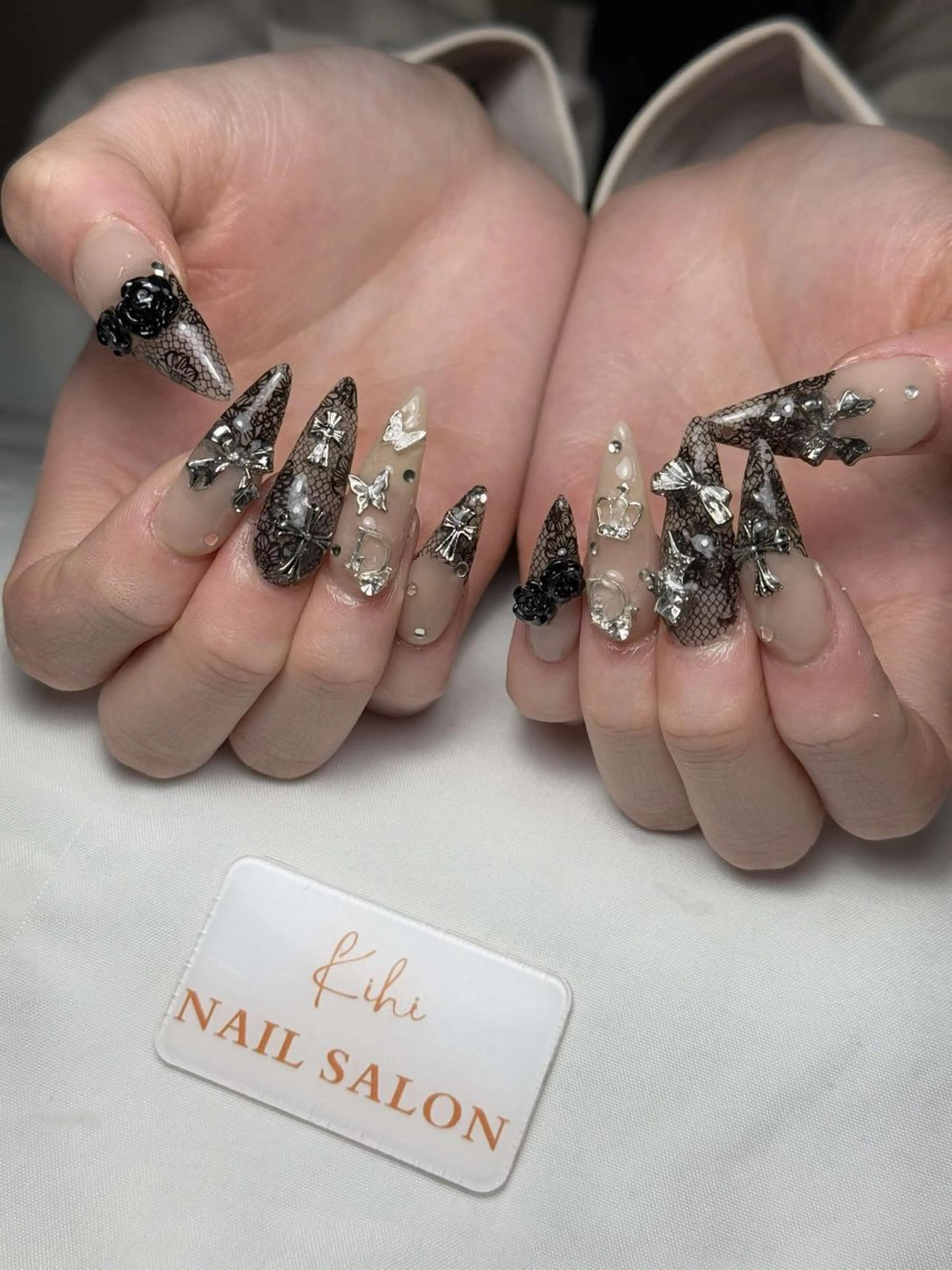 ネイル アートネイル フレンチネイル ジェルネイル グラデーション 韓国ネイル ハンドネイル 💕鈴木ユリ パラジェル/オフ無料のネイルデザイン