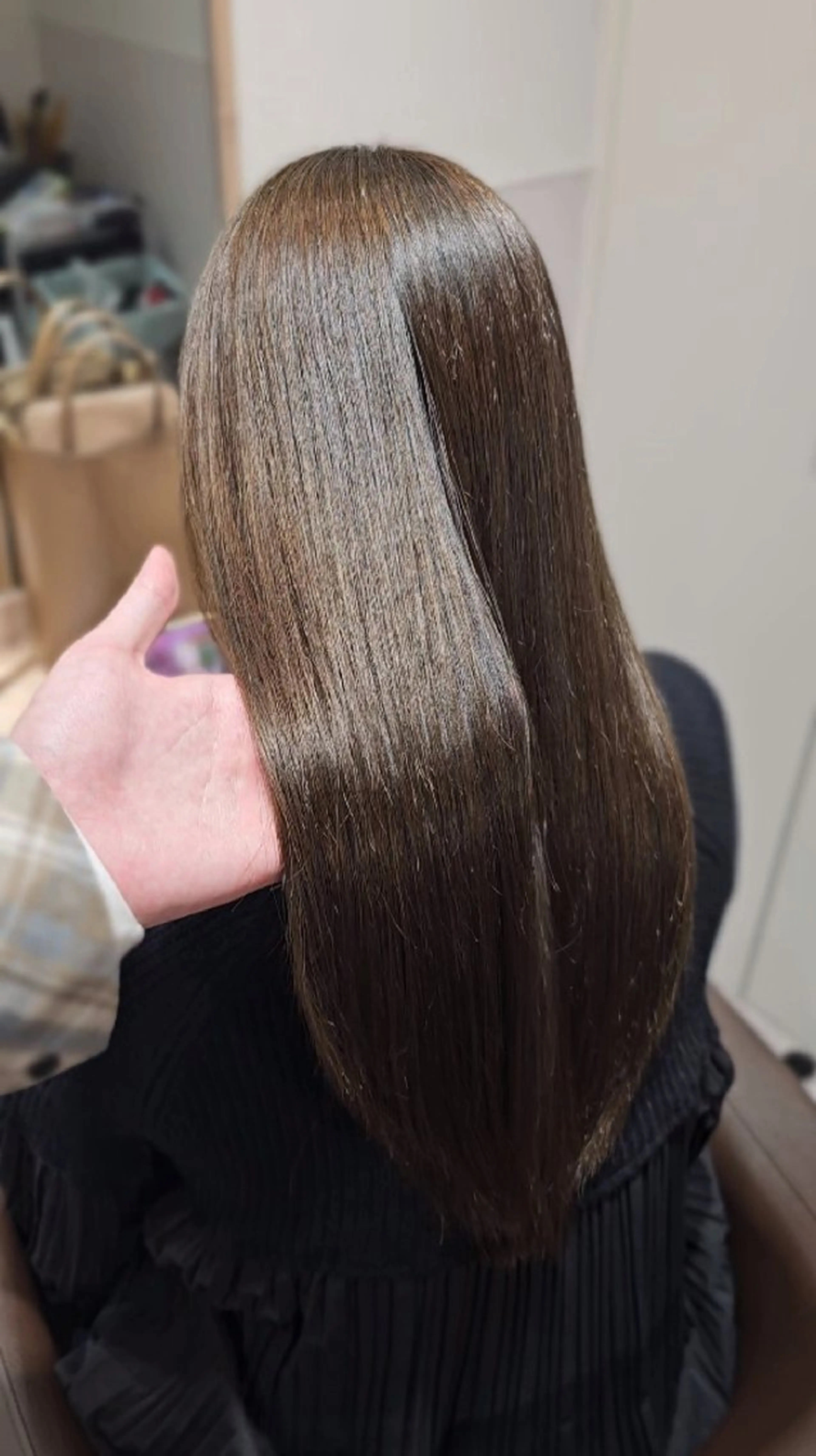 ロング カラー アディクシーカラー ベージュカラー カット ヘアカラー トリートメント 髪質改善美容師が作る 透明感カラー杉山太貴のヘアスタイル