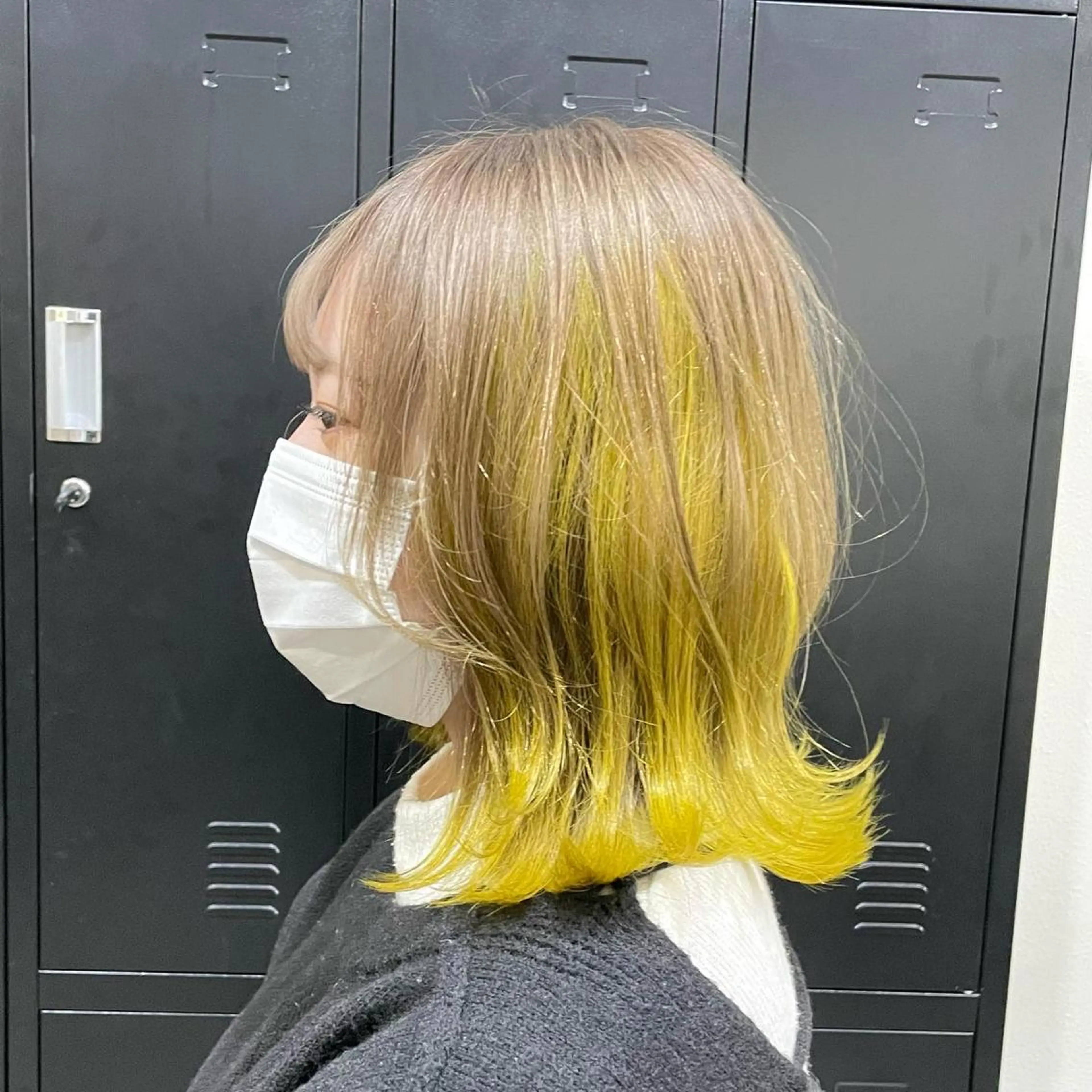 ミディアム カラー パーマ ヘアアレンジ メンズ キッズ ネイル マツエク・マツパ アイブロウ メンズバレイヤージュ メンズブリーチ メンズハイライト メンズインナーカラー メンズ韓国風 切りっぱなしヘアボブ ミディアムヘアRYOのヘアスタイル