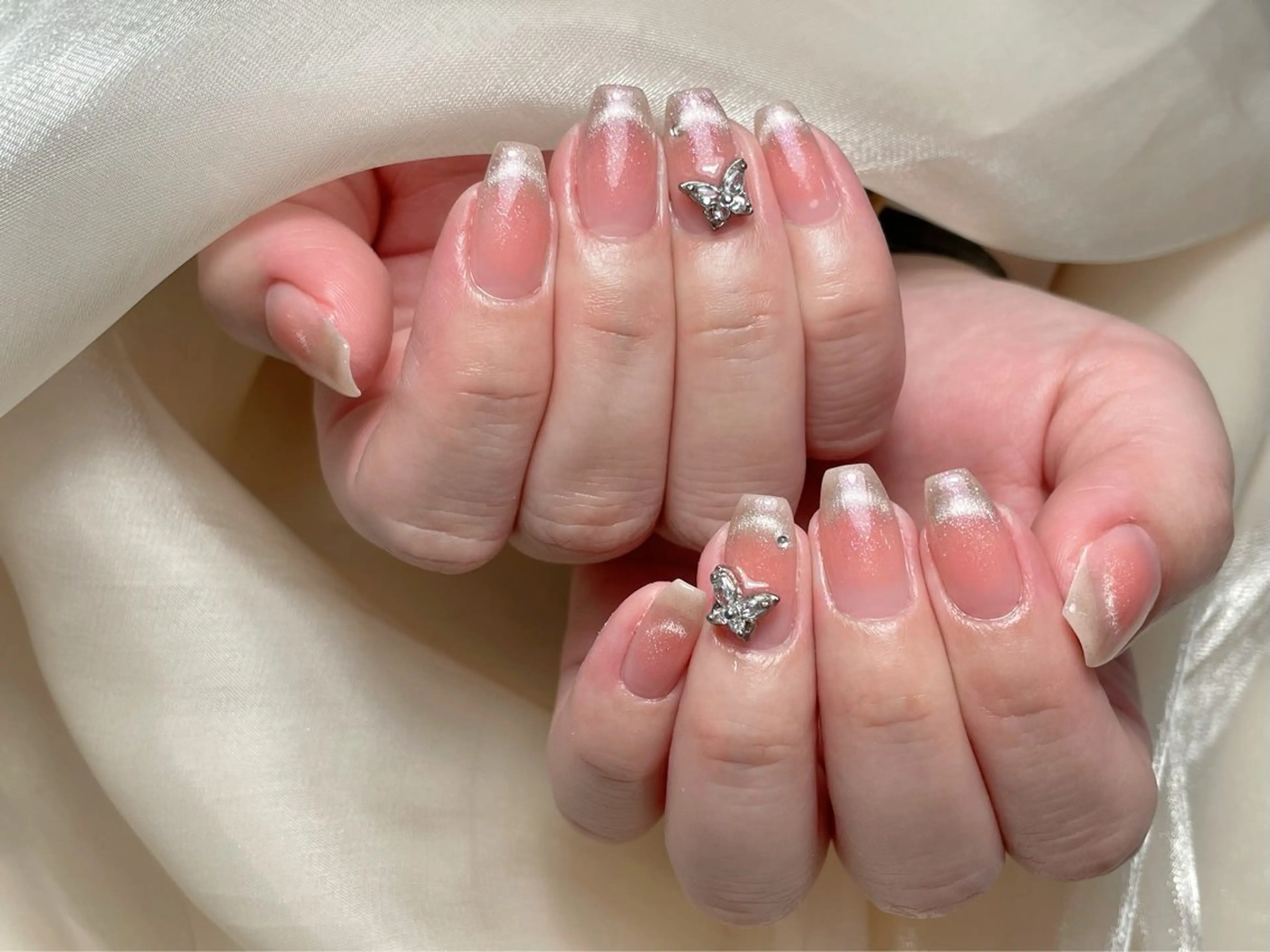 ネイル Nail Salon To Beのネイルデザイン