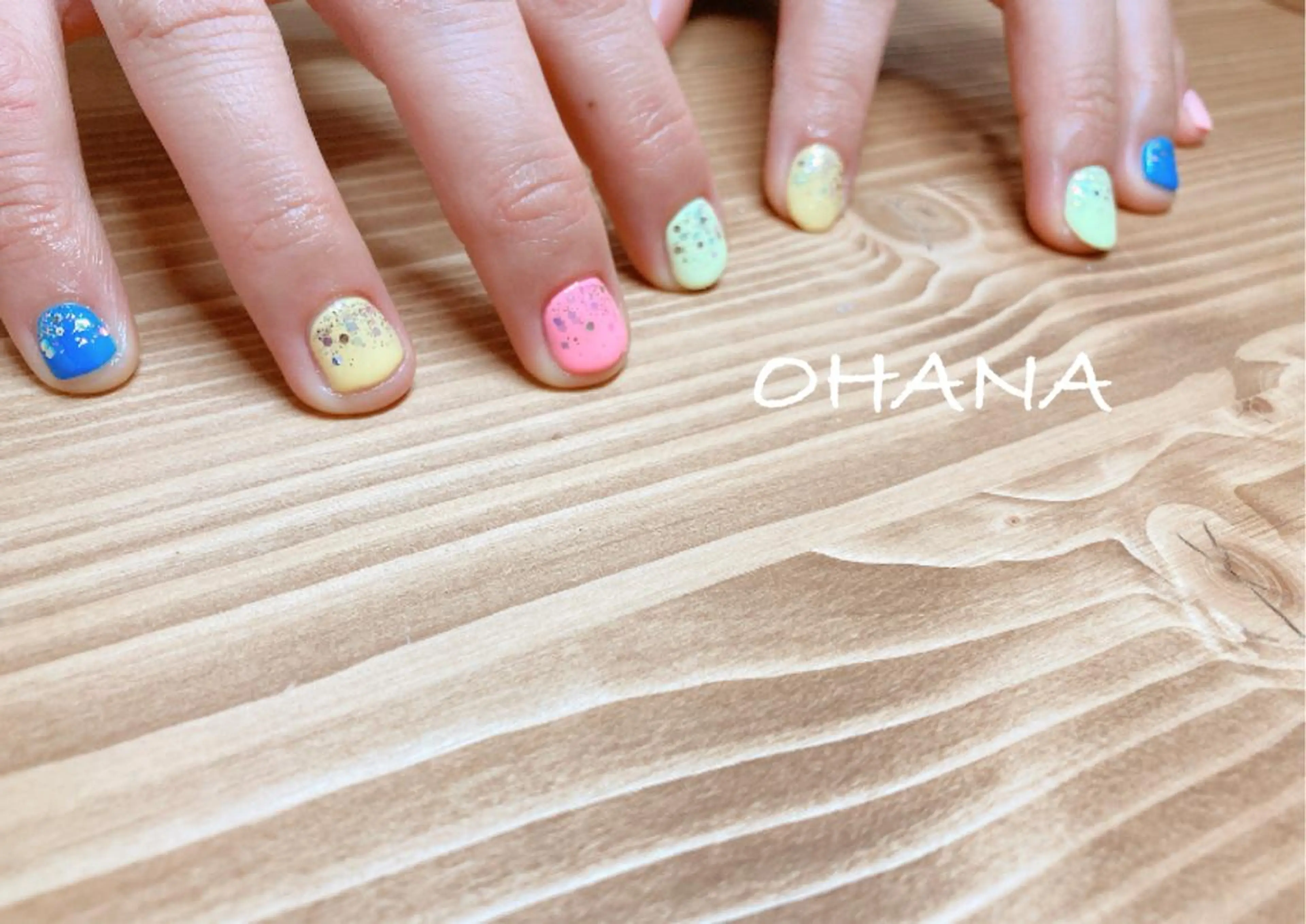 ネイル フットネイル ハート ミラーネイル ニュアンスネイル ショートネイル nailroom OHANA所属・nailroom OHANA🌴のネイルデザイン