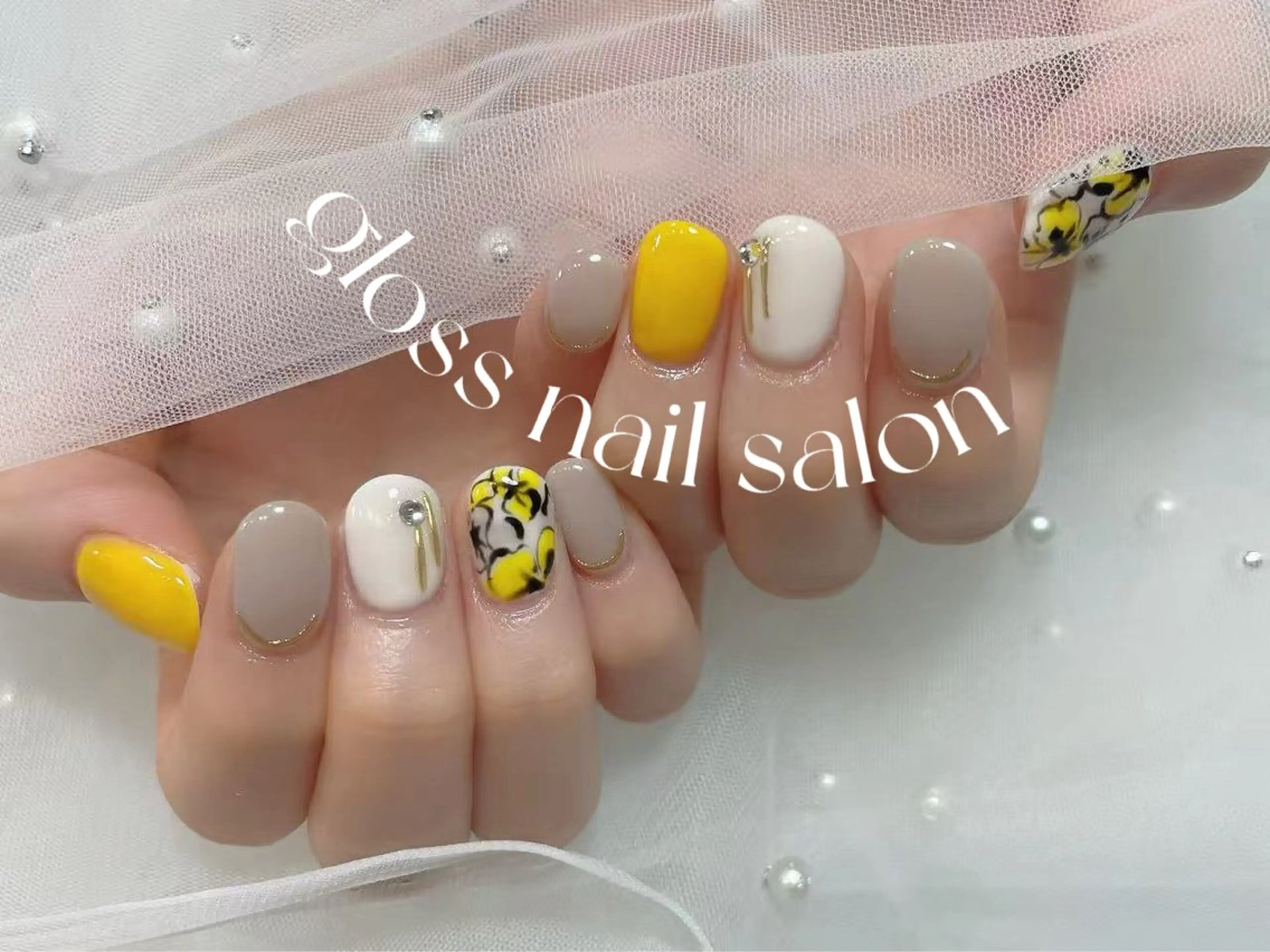 ネイル miho🍎 Gloss nailのネイルデザイン