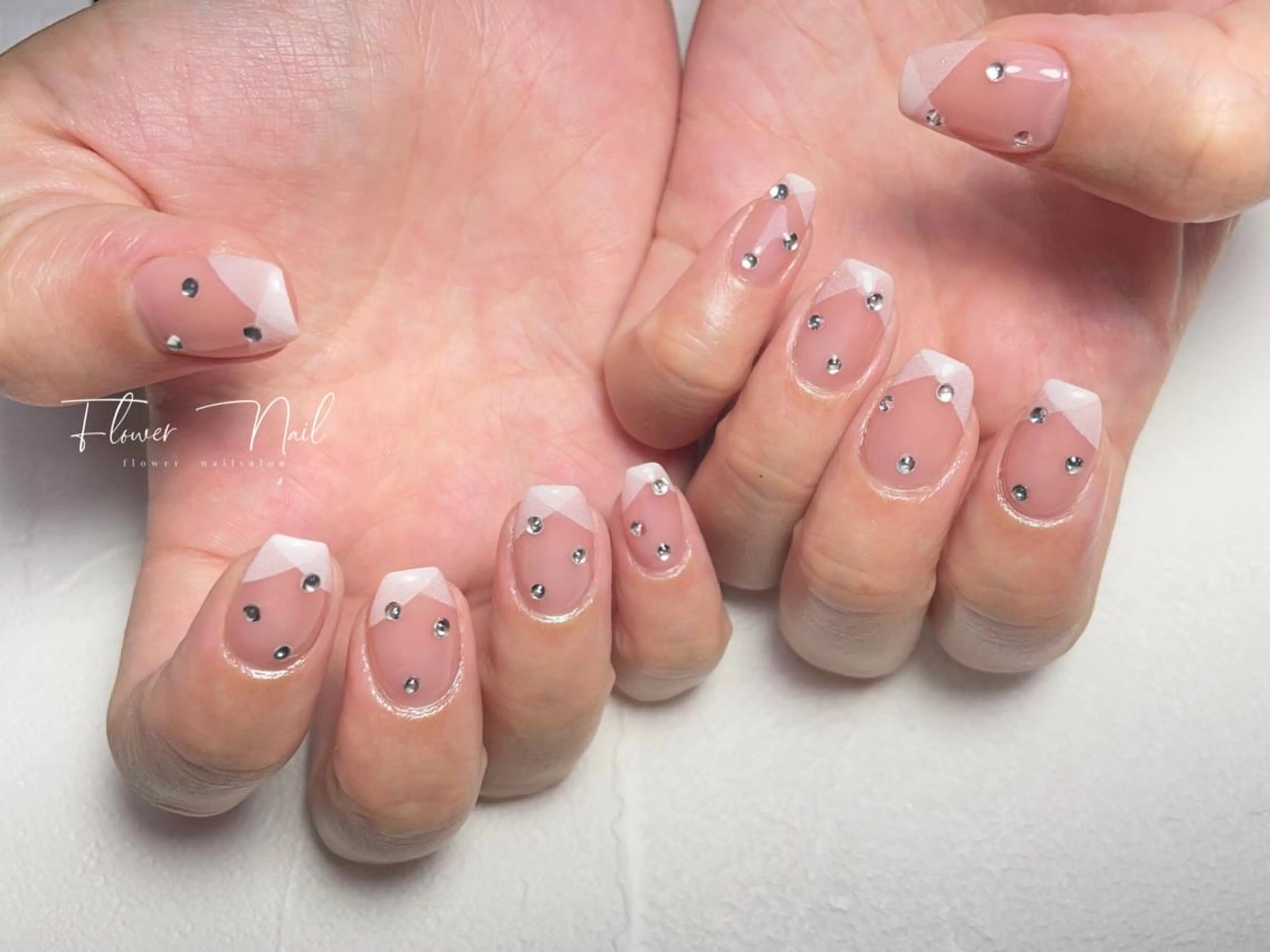 ネイル Flower nailのネイルデザイン