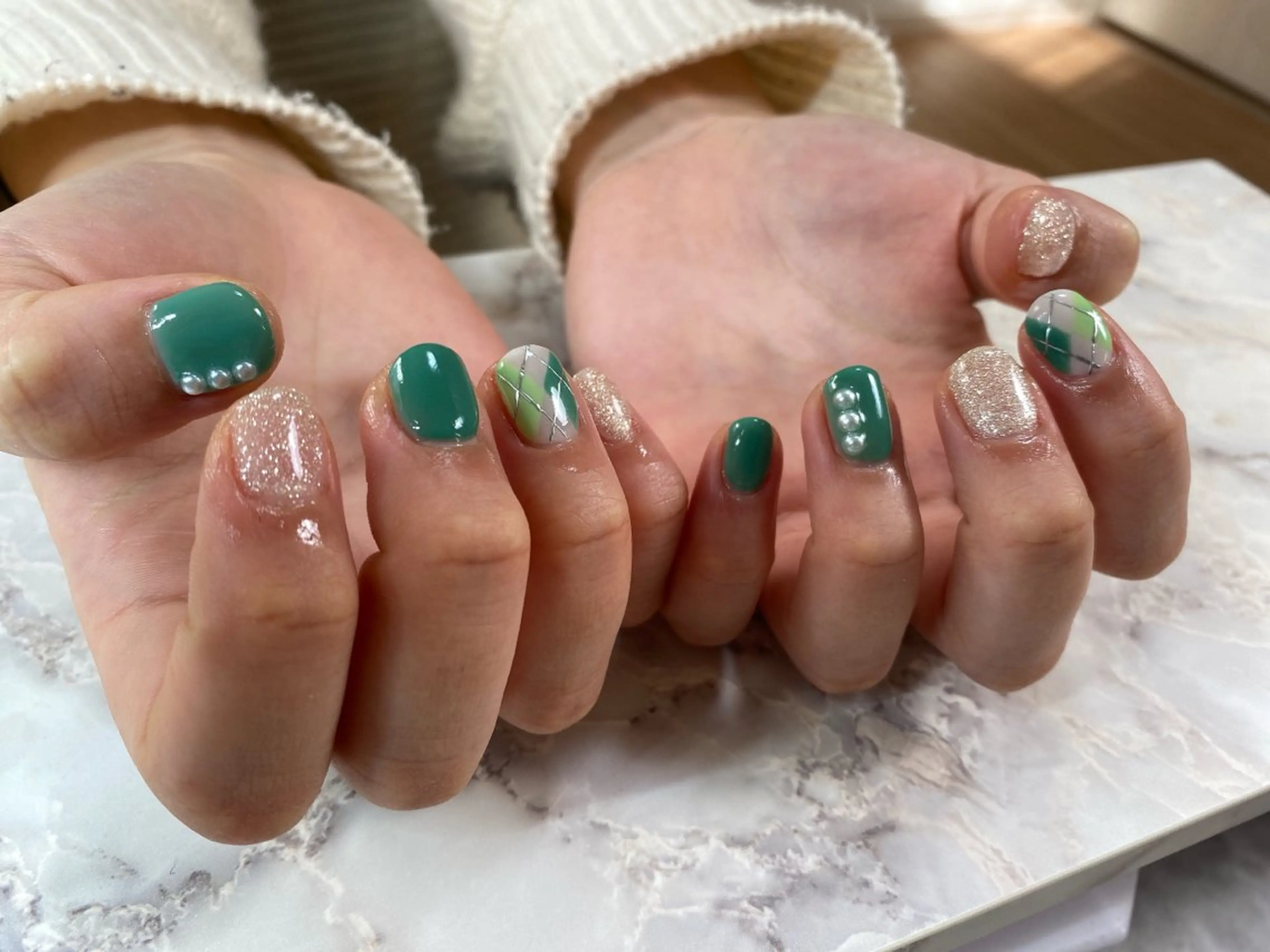 ネイル N&nails エヌアンドネイルズのネイルデザイン