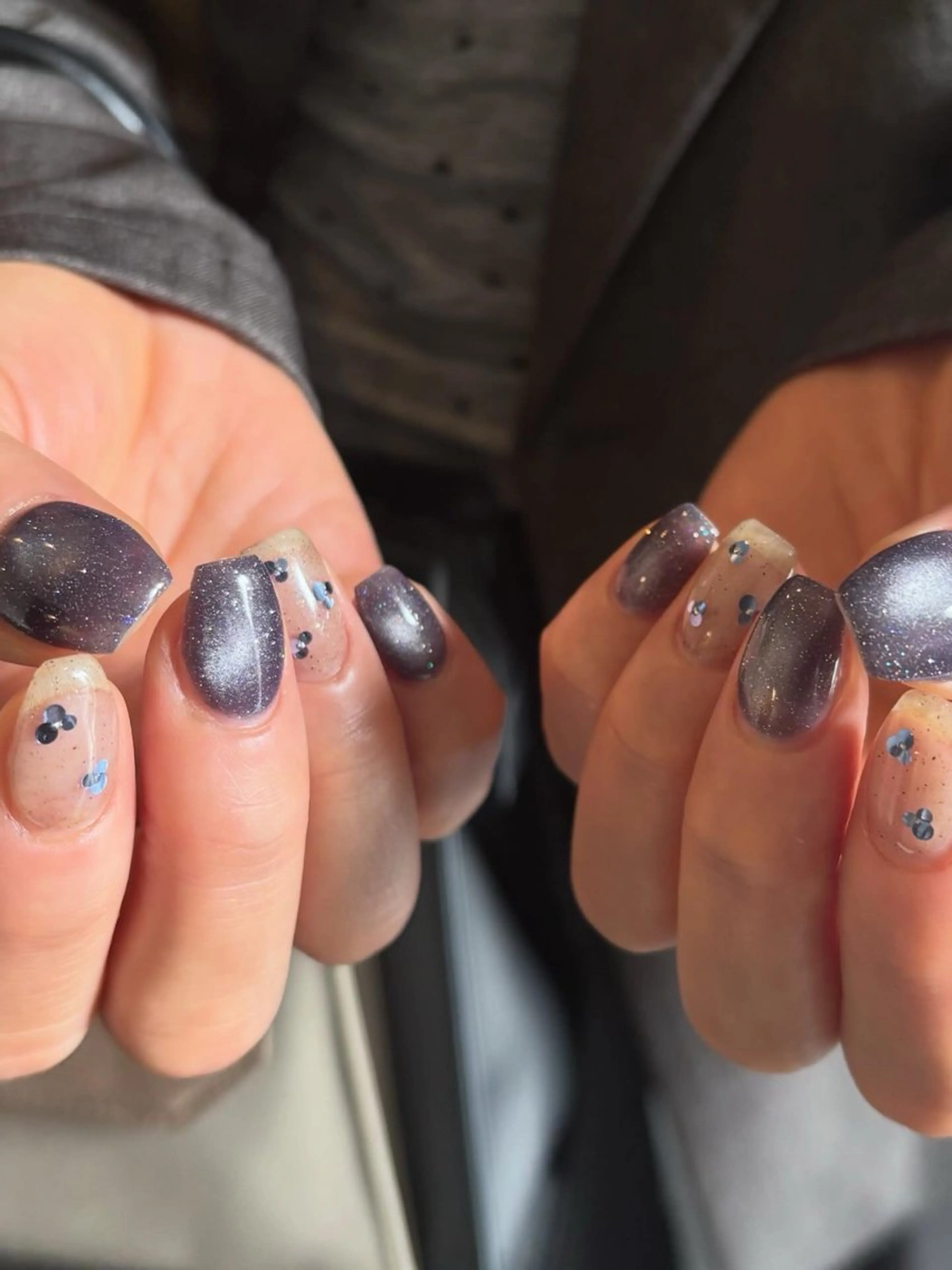 ネイル Manon Tomiのネイルデザイン