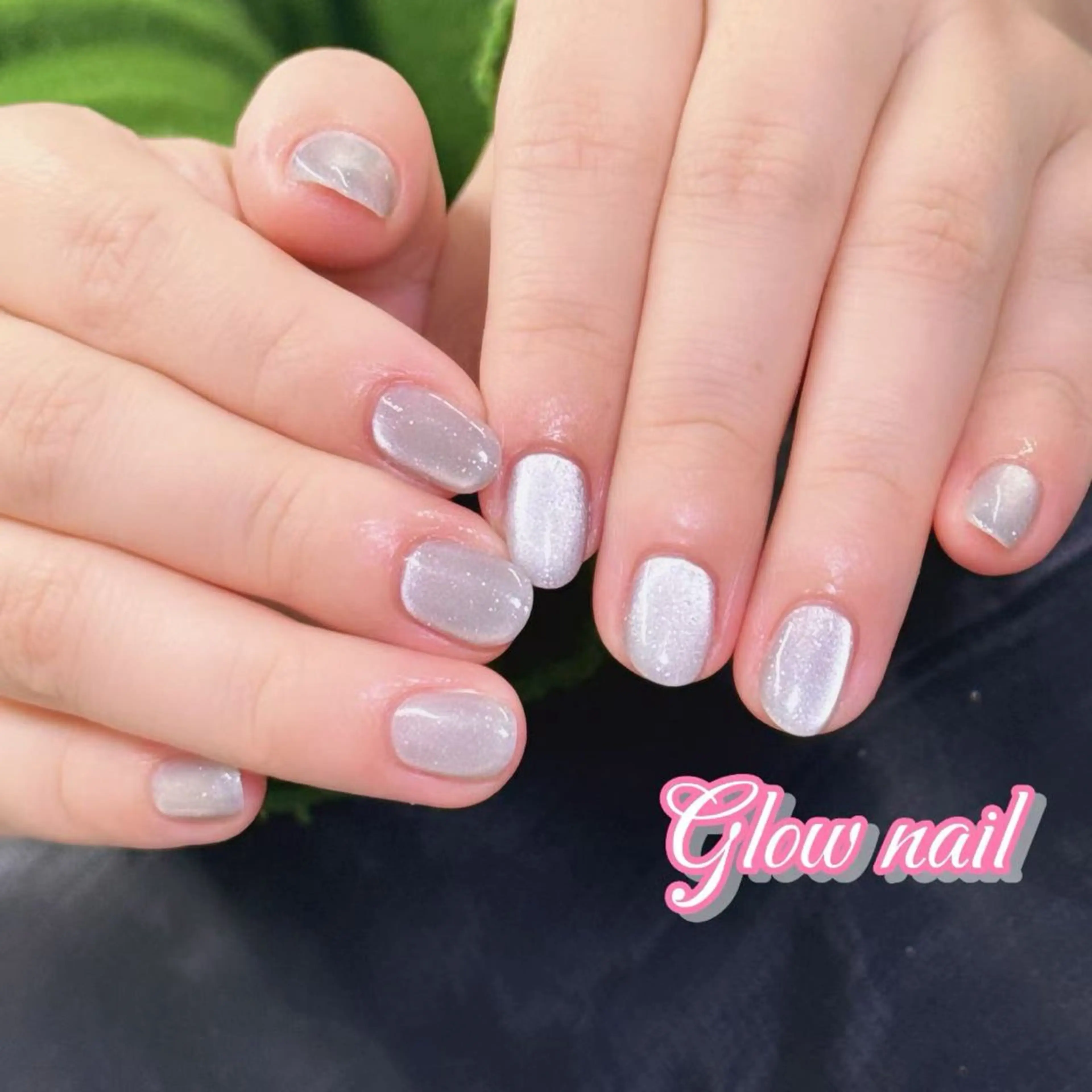 ネイル ハンドネイル グロー ネイルのネイルデザイン