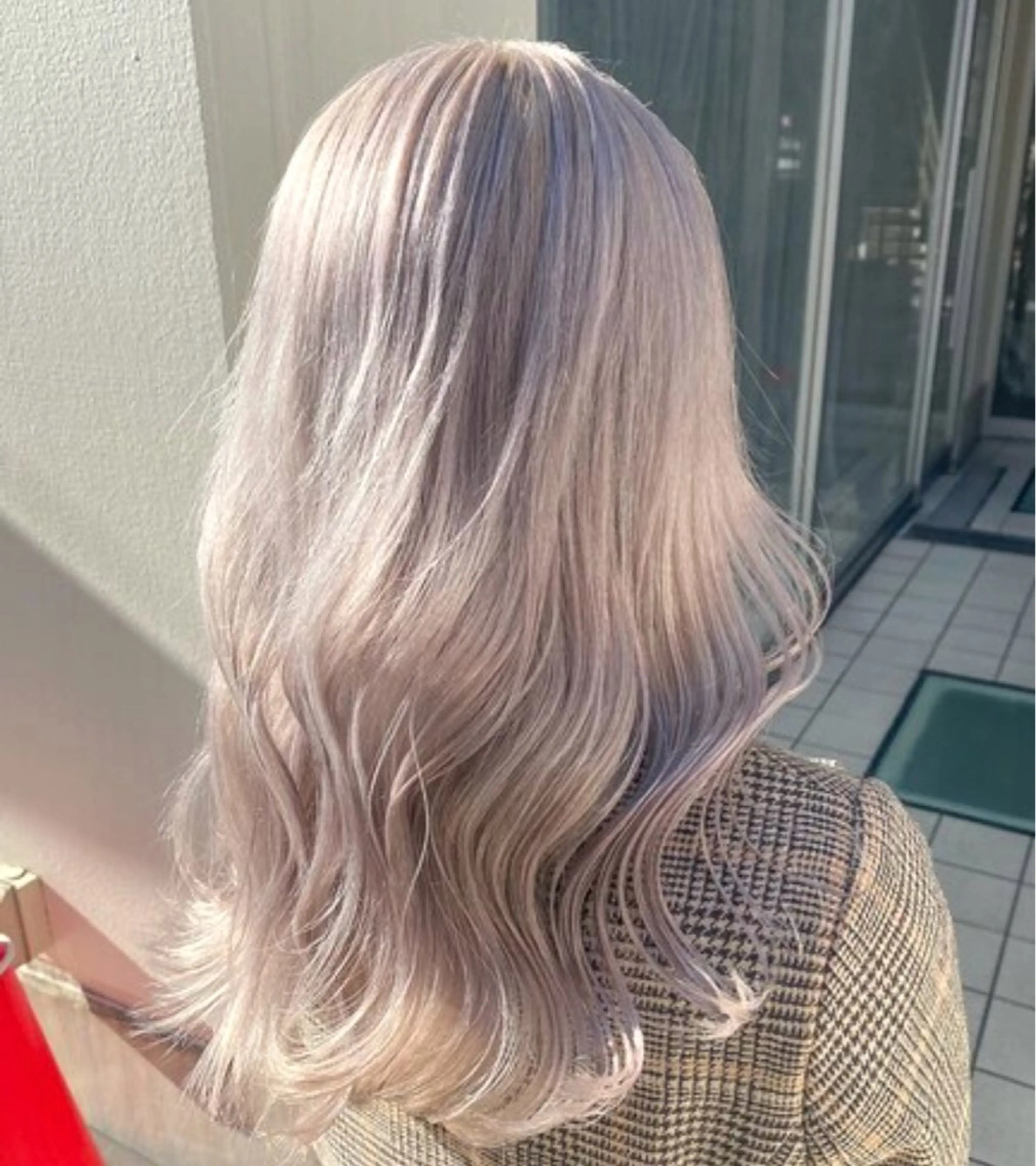 【ブリーチ2回🧞♂️】ブリーチ+フルカラー+ダメージ補修トリートメント#髪質改善#韓国#暖色#ロング#レイヤーの写真